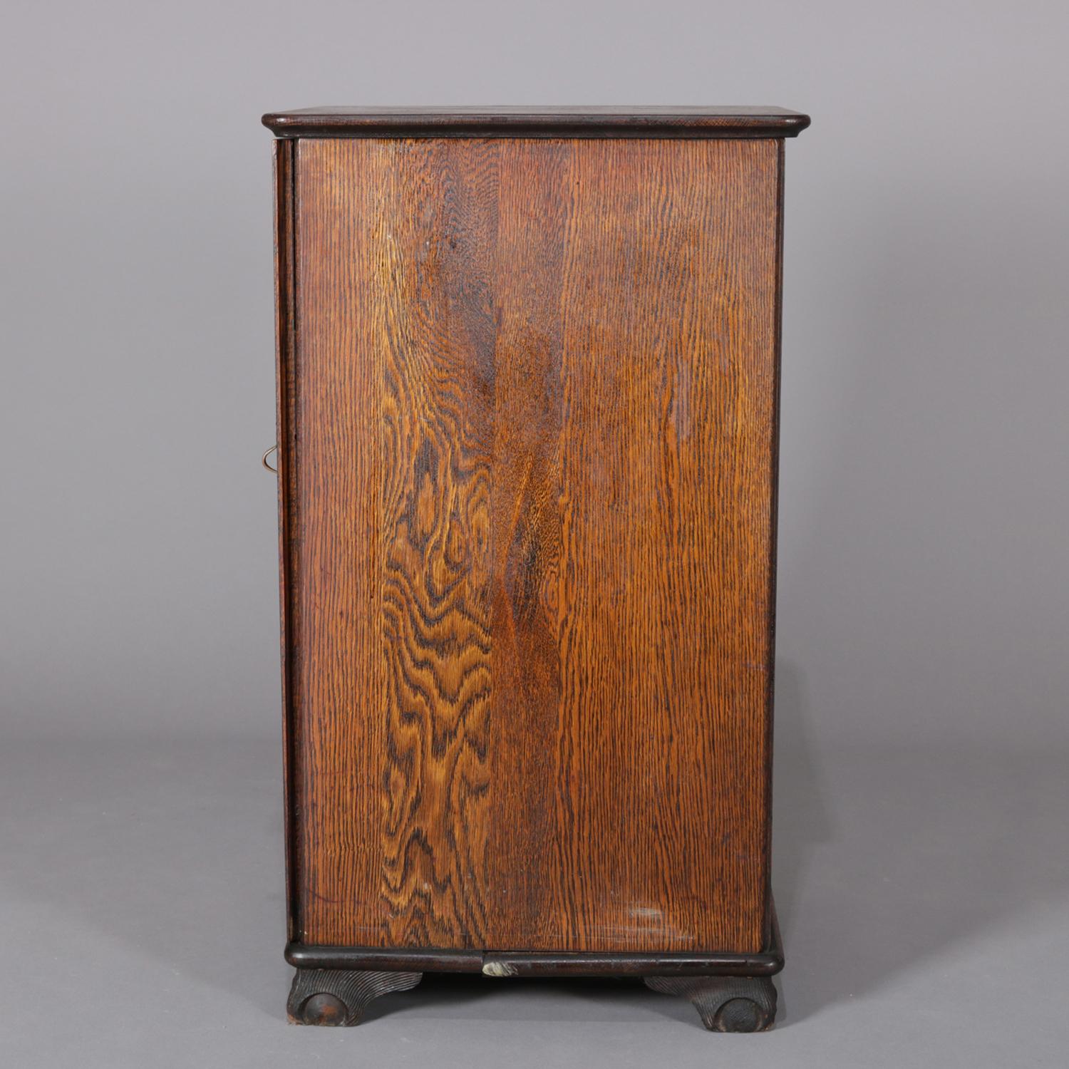 Antique Arts & Crafts Mission Oak Edison Cylinder and Phonograph Cabinet In Good Condition In Big Flats, NY