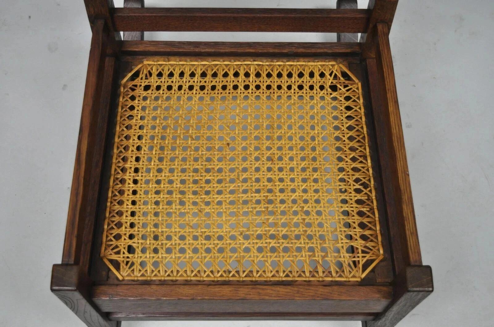 Antique Arts & Crafts Mission Oak Ladder Back Hip Rail Rocker Rocking Chair im Angebot 1