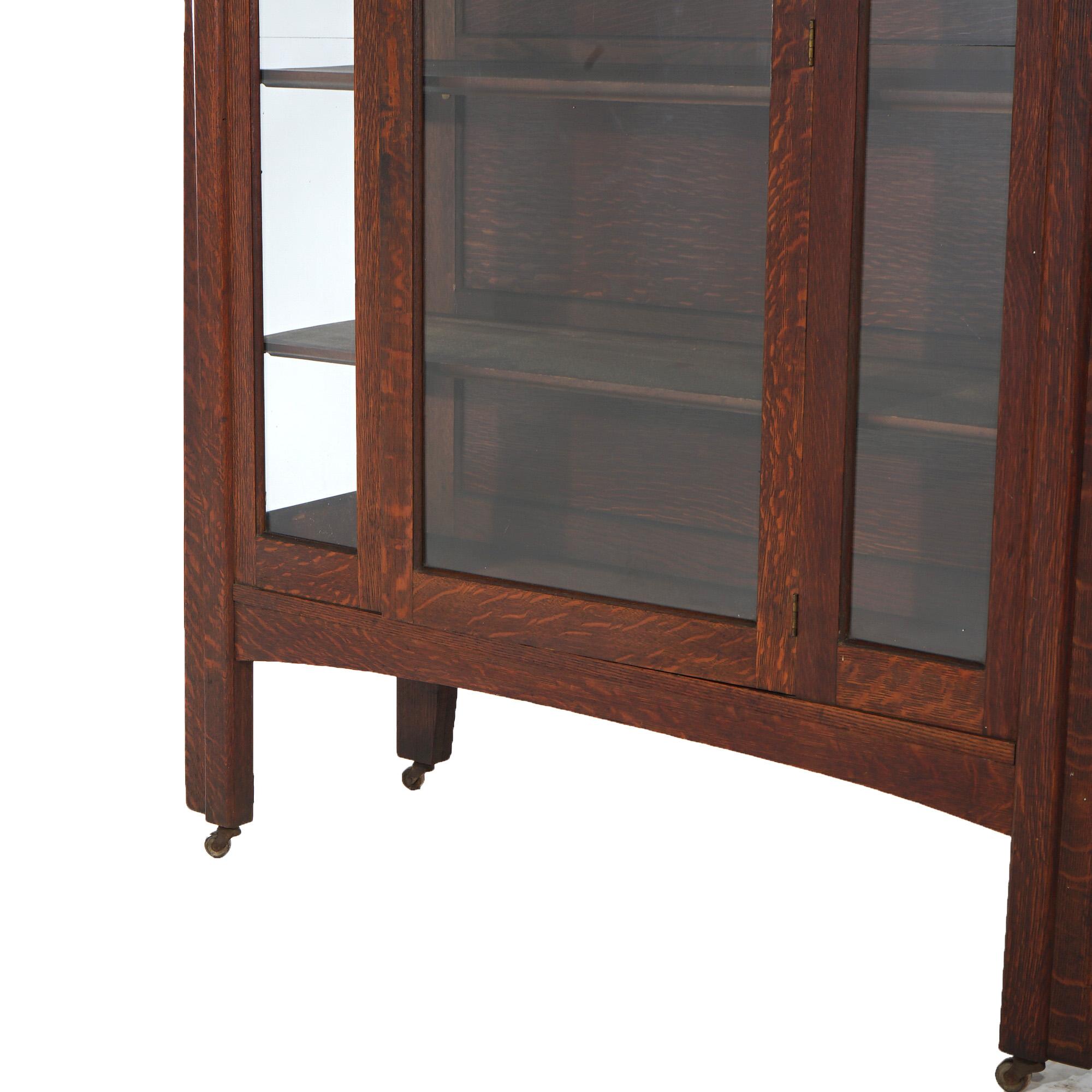 Antique Arts & Crafts Mission Oak Limbert School Mirrored China Cabinet c1910 In Good Condition In Big Flats, NY