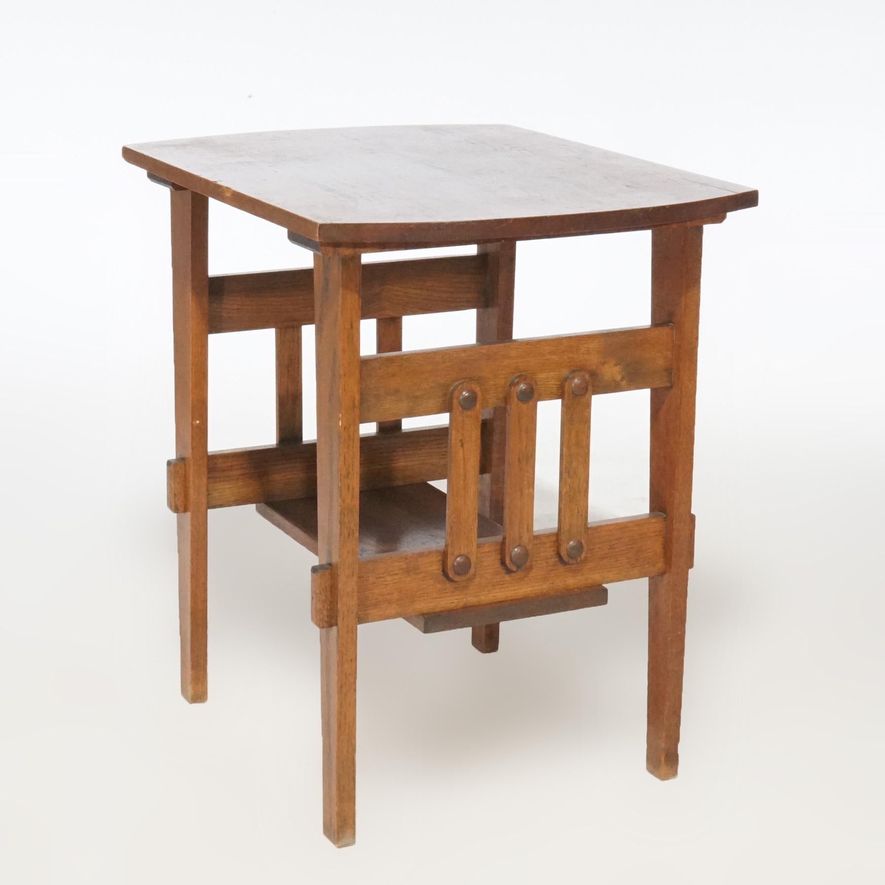 20th Century Antique Arts & Crafts Mission Oak Side Table, circa 1910