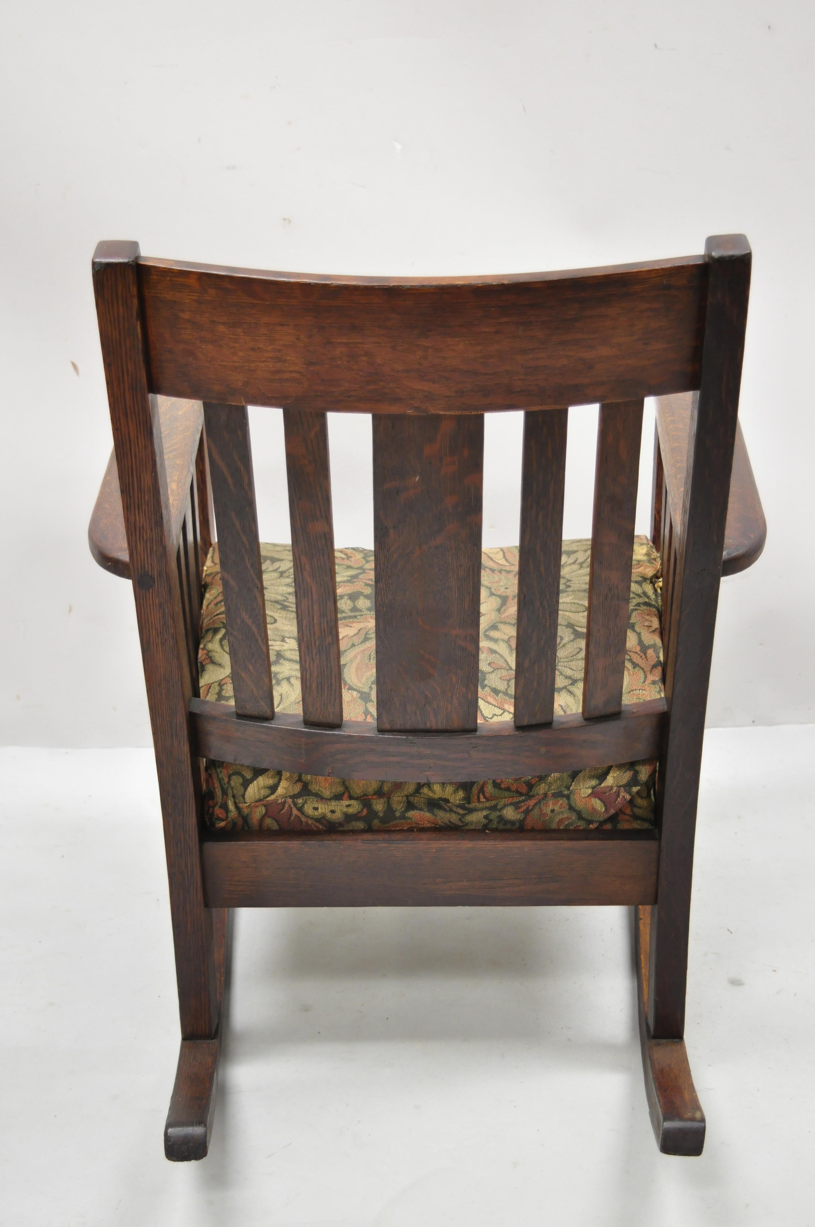 Antique Arts & Crafts Mission Oak Stickley Style Slat Back Rocker Rocking Chair In Good Condition In Philadelphia, PA
