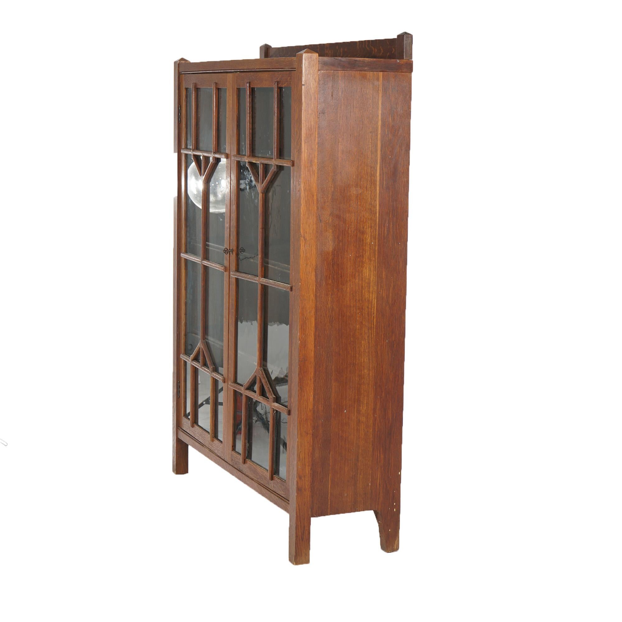 Antique Arts & Crafts Mission Oak Two Door Bookcase, circa 1910 In Good Condition In Big Flats, NY