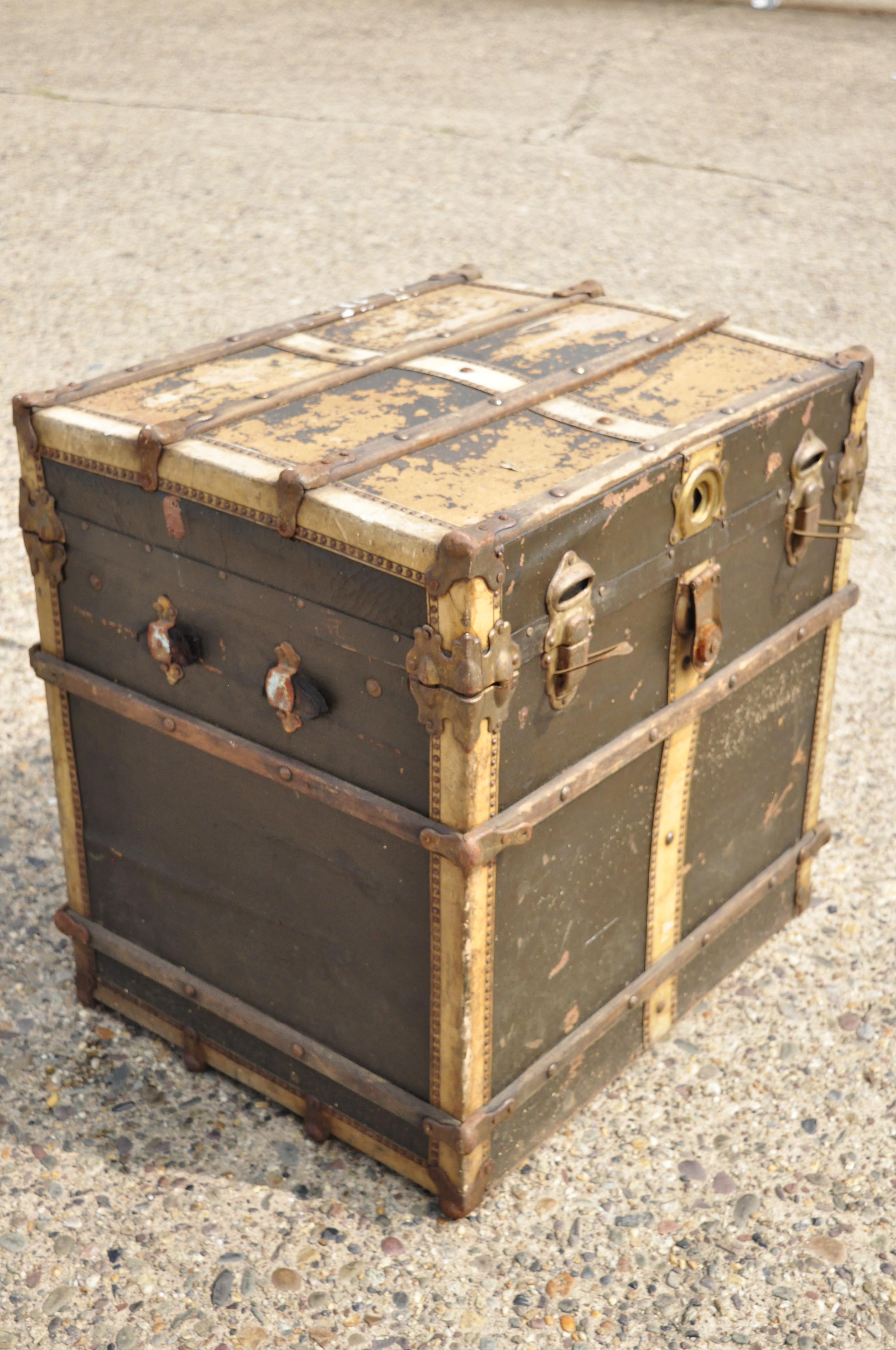 Arts & Crafts Mission Victorian Storage Trunk Chest with Distressed Finish 6
