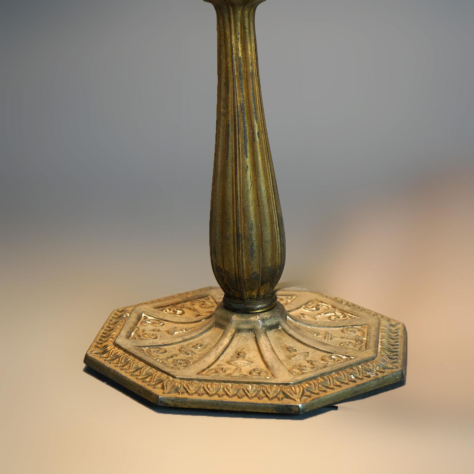 Ancienne lampe de bureau néoclassique Arts & Crafts Bradley & Hubbard en verre delag C1920 6