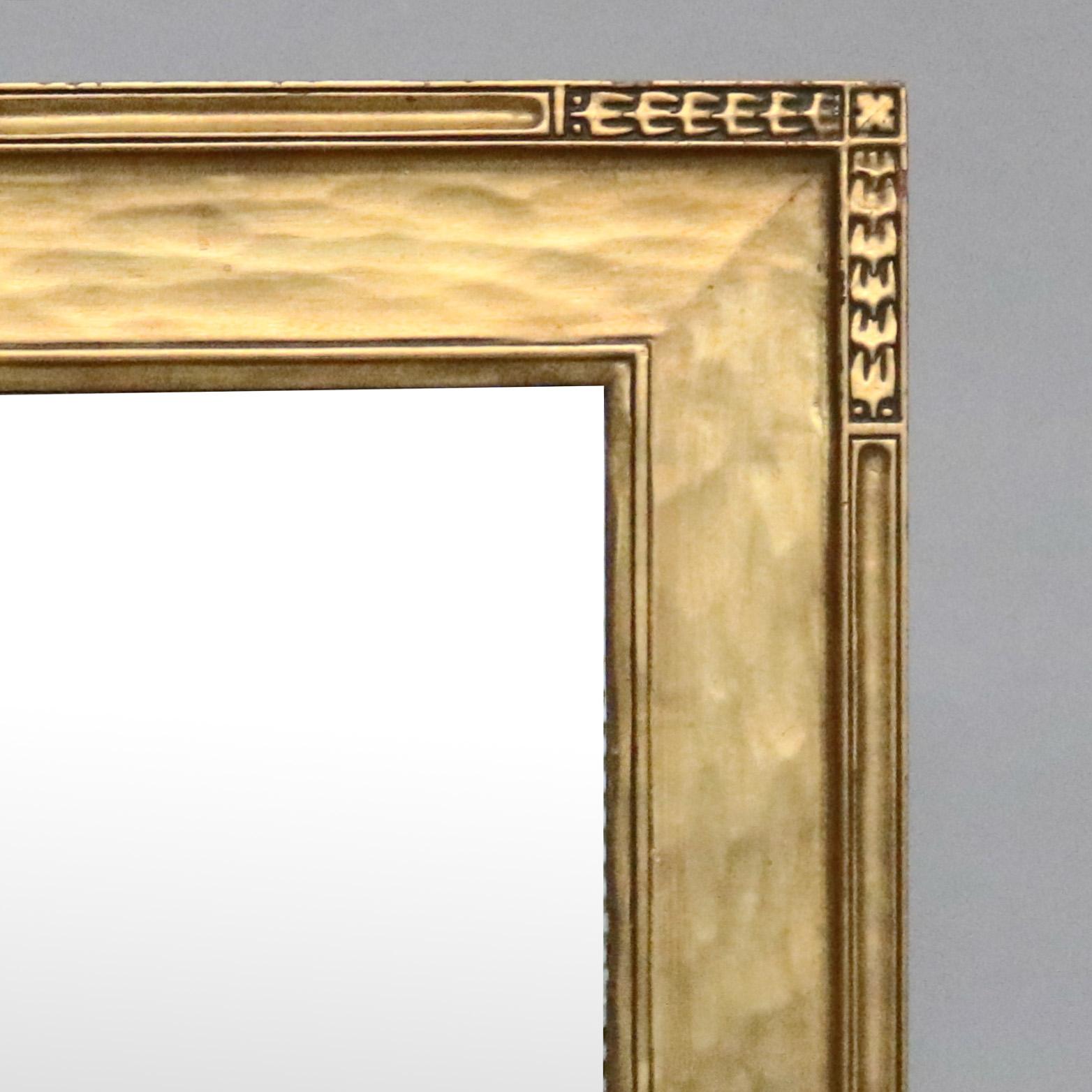 American Antique Arts & Crafts Newcomb-Macklin Giltwood Framed Wall Mirror, circa 1910