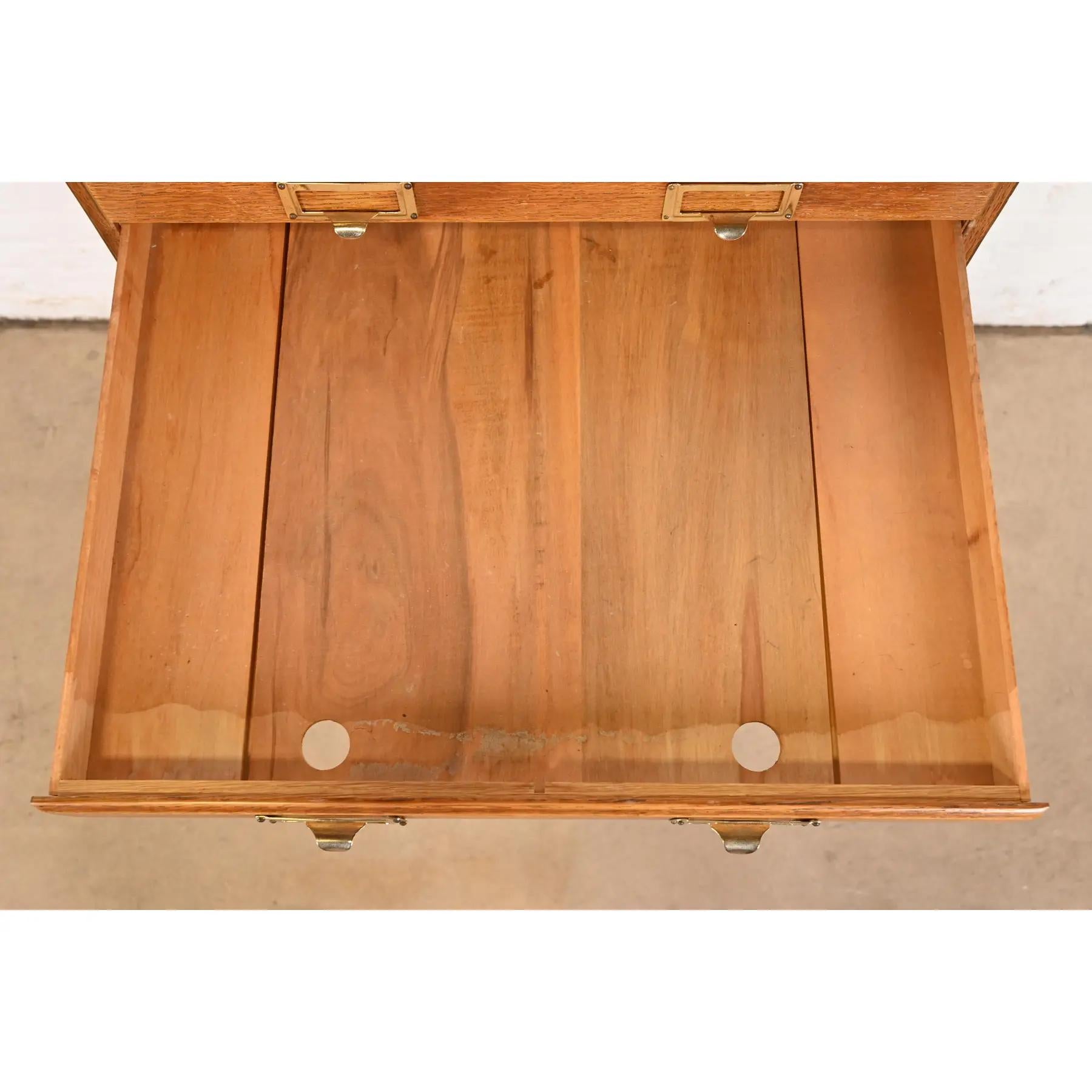 Archivador plano antiguo Arts & Crafts de 15 cajones de roble para planos de arquitecto en venta 1