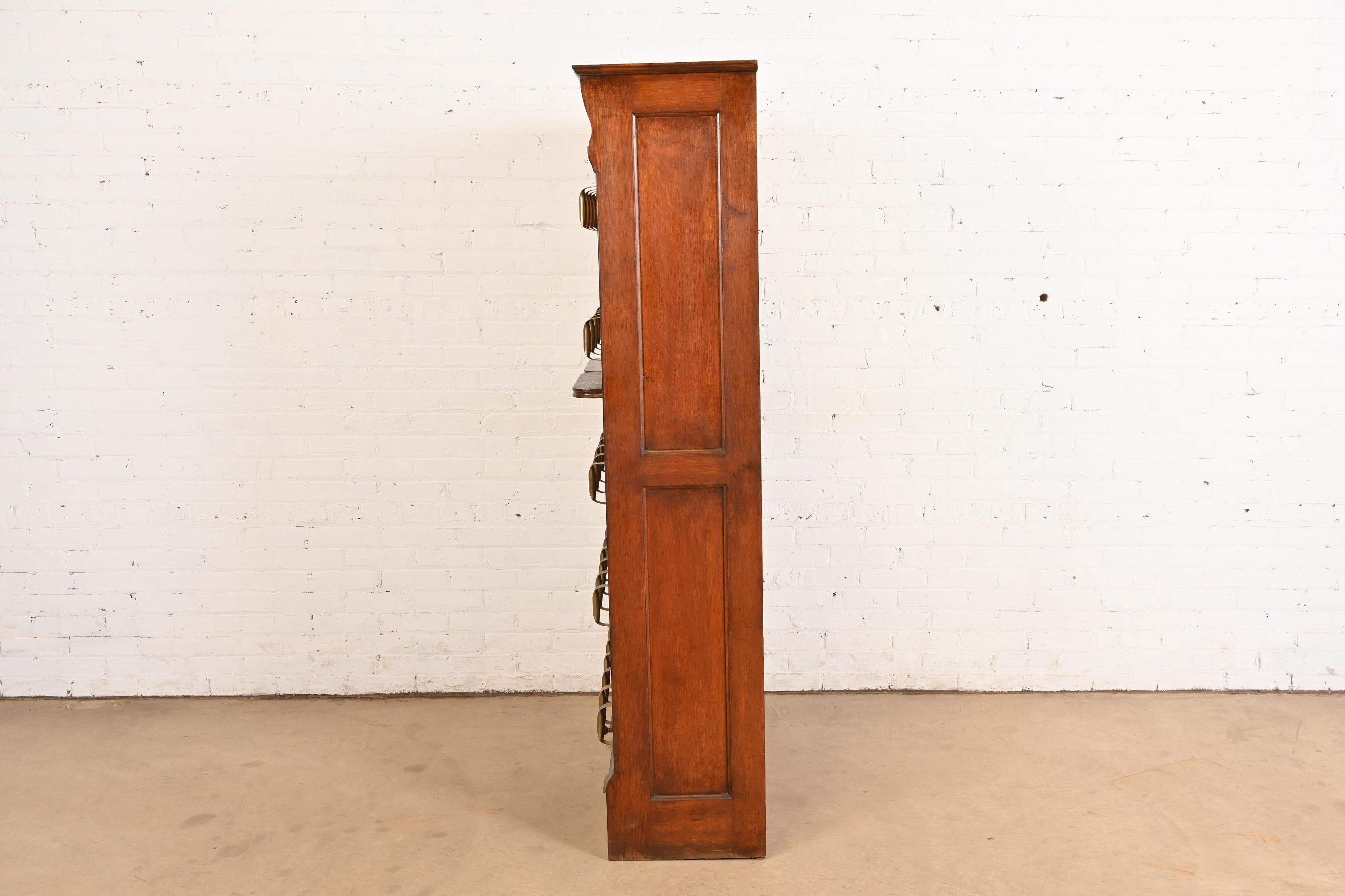 Antique Arts & Crafts Oak 30-Drawer File Cabinet, Circa 1900 For Sale 7