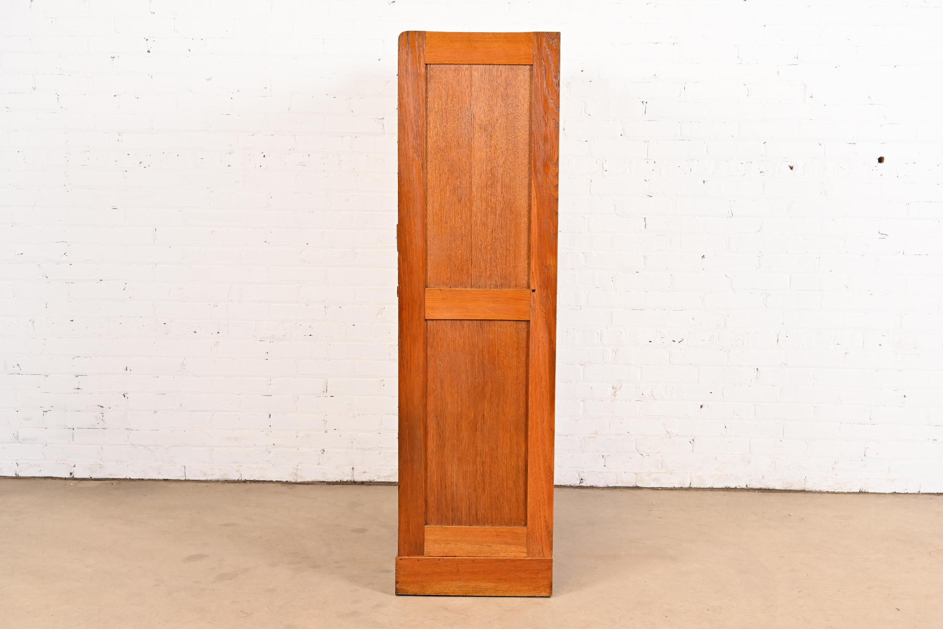 Antique Arts & Crafts Oak 45-Drawer Filing Cabinet or Apothecary Cabinet 3