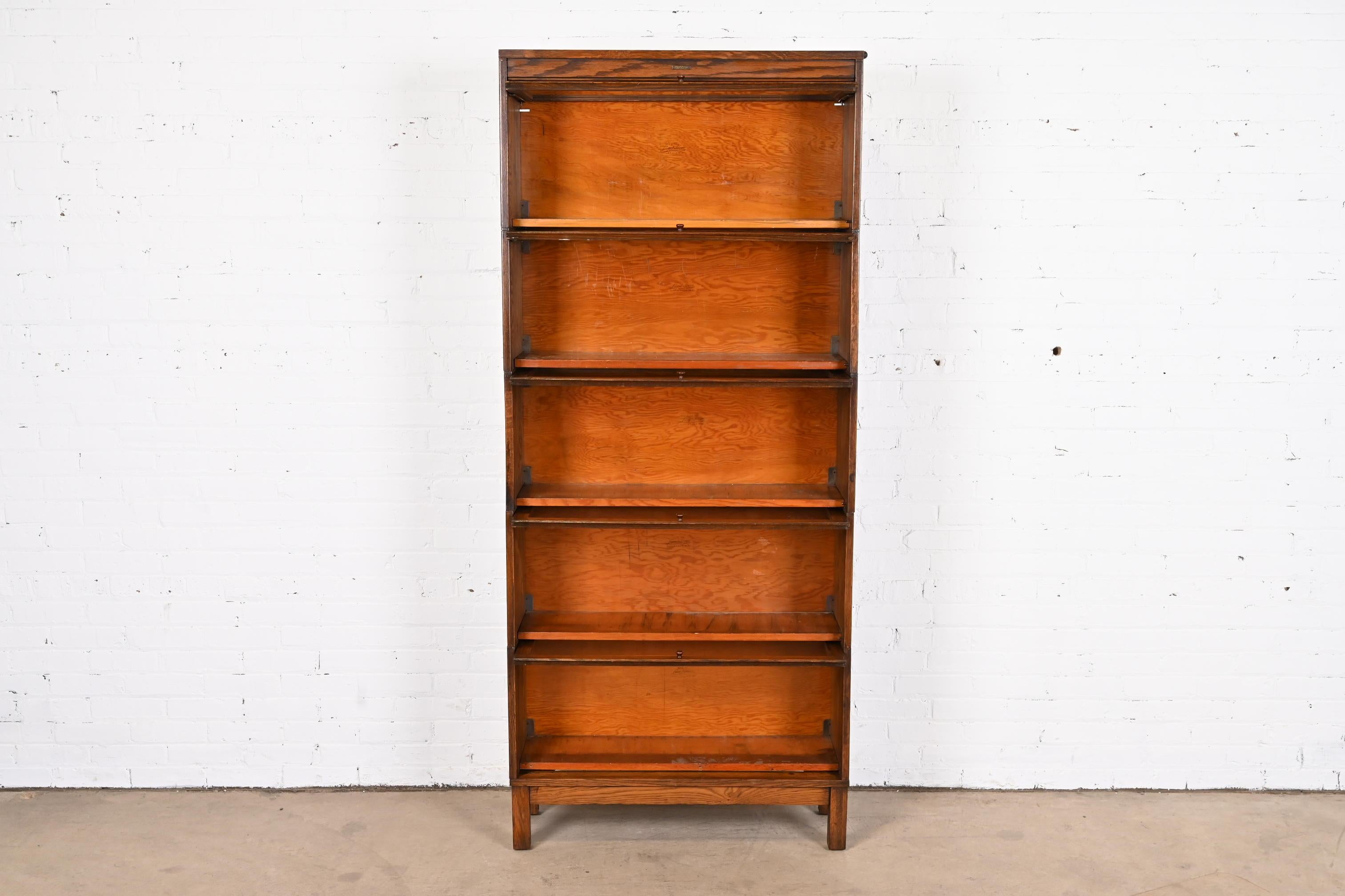 Antique Arts & Crafts Oak Five-Stack Barrister Bookcase by Lundstrom, Circa 1920 In Good Condition For Sale In South Bend, IN