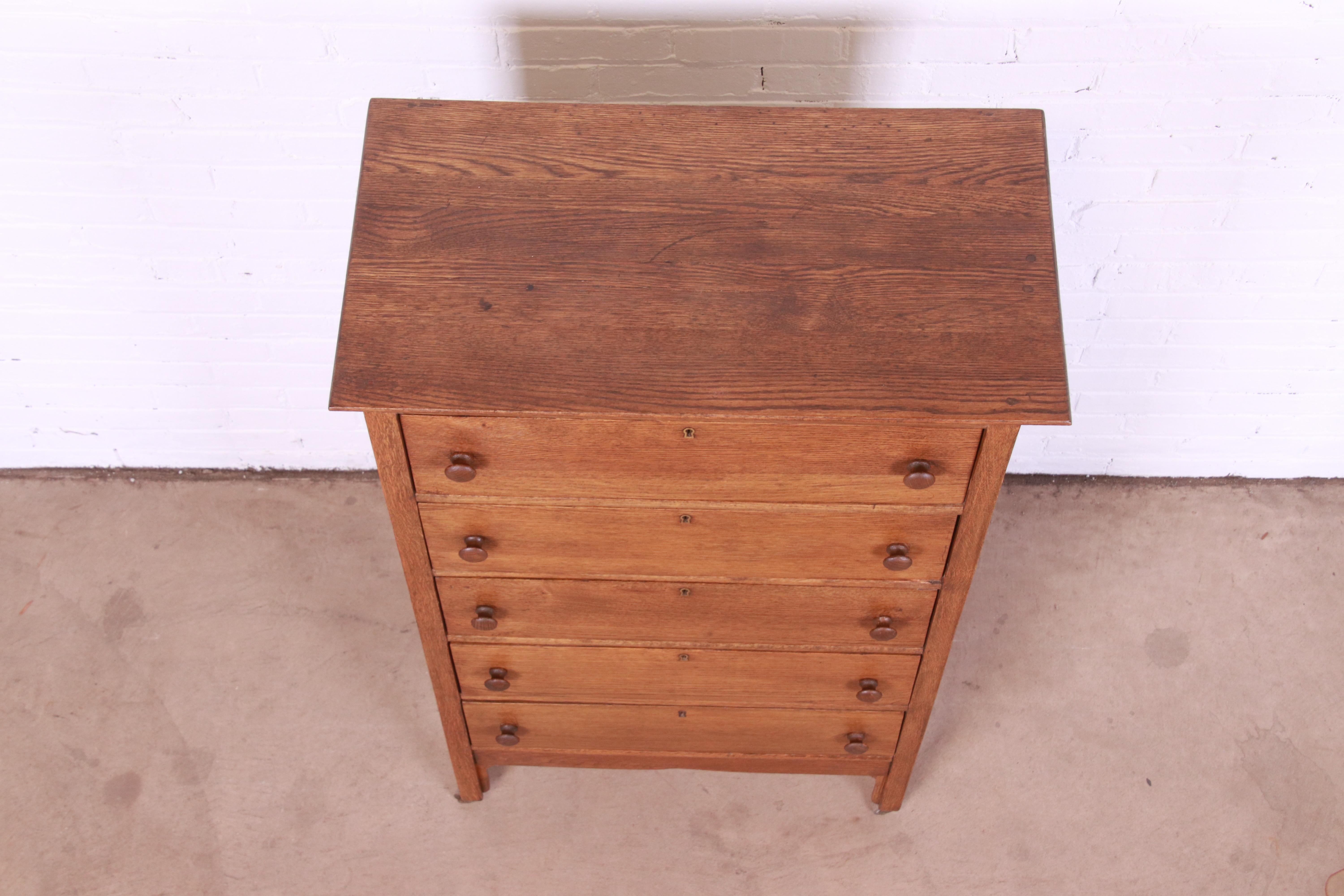 Antique Arts & Crafts Oak Highboy Dresser, Circa 1900 4