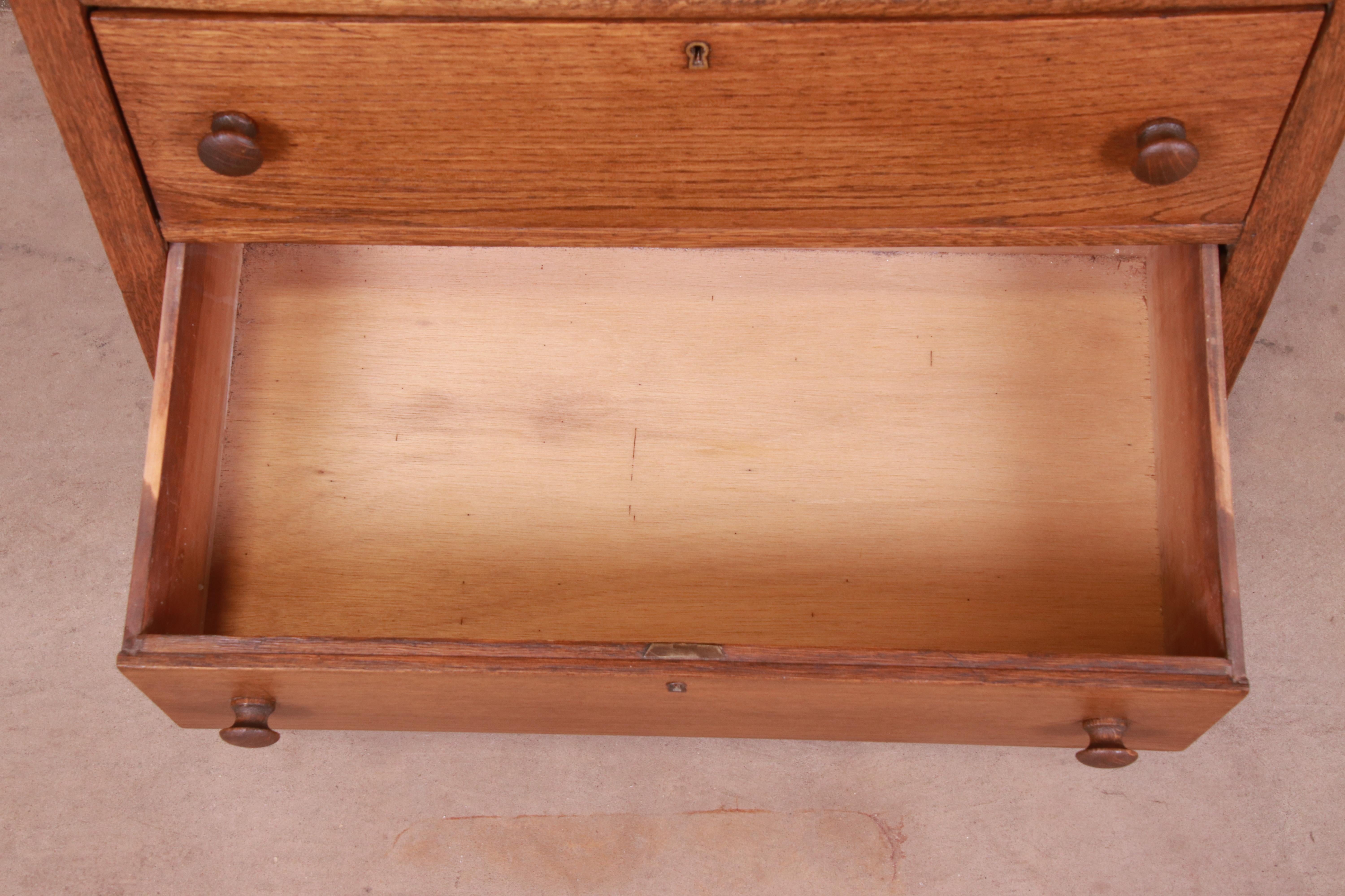 Antique Arts & Crafts Oak Highboy Dresser, Circa 1900 3