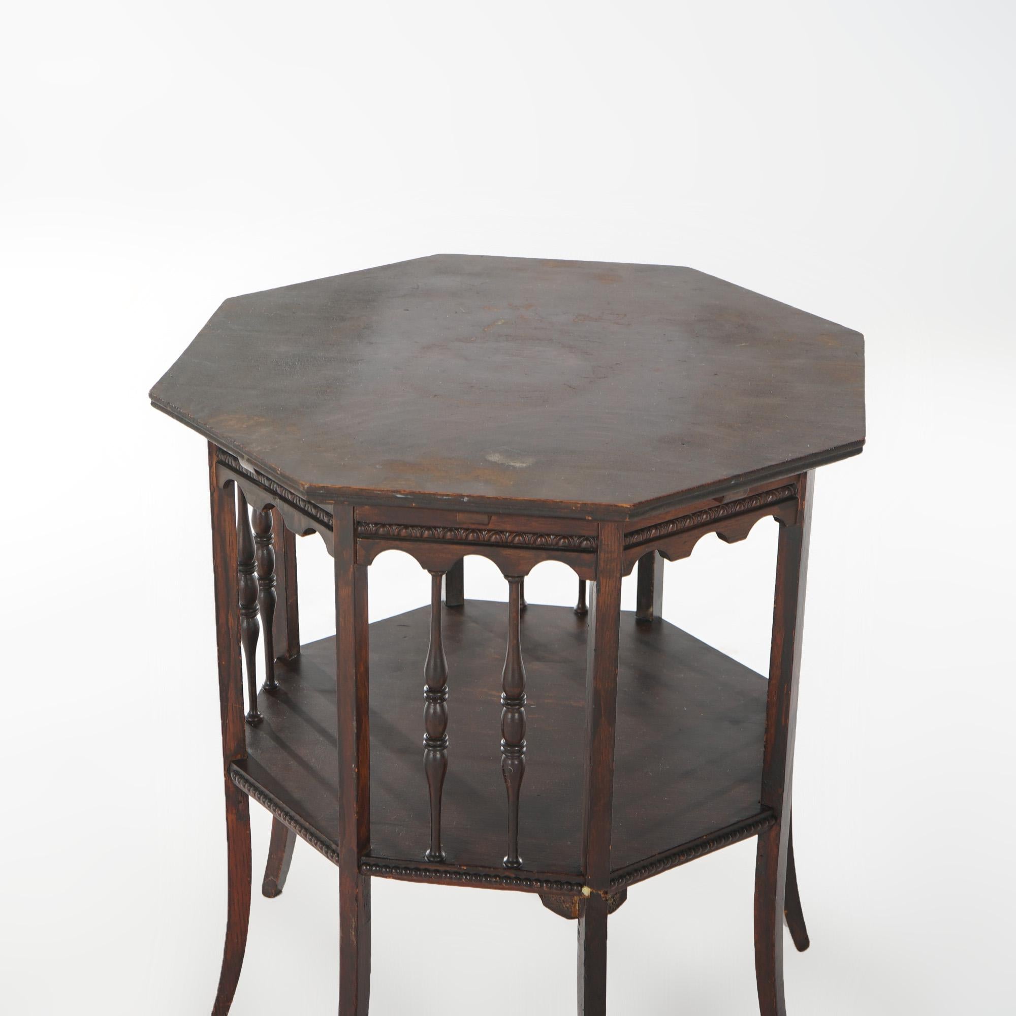 Antique Arts & Crafts Oak Octagonal Side Table Circa 1910 In Good Condition For Sale In Big Flats, NY