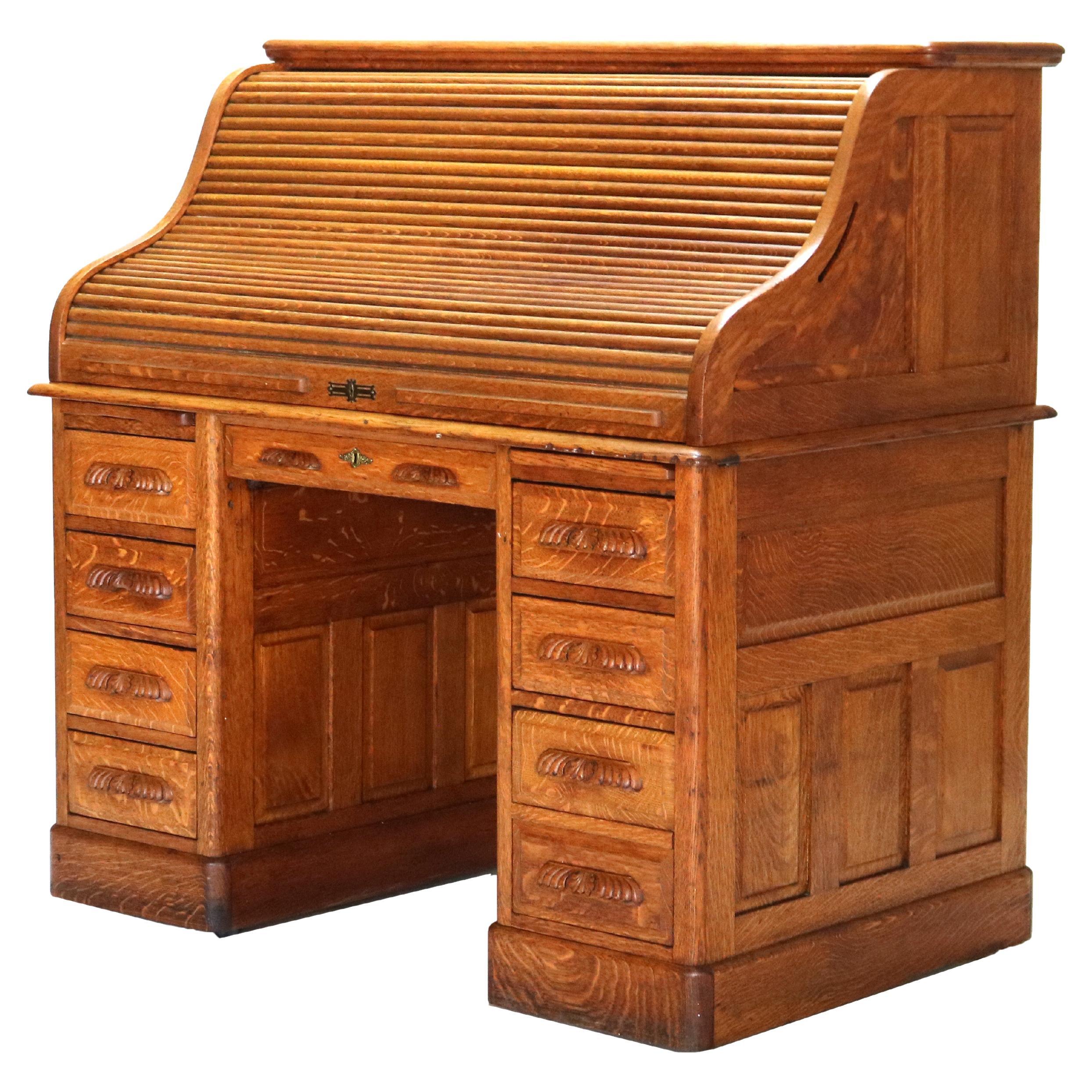 Ancien bureau à roulettes en Oak Oak Raised Panel S, Arts & Crafts, C1900