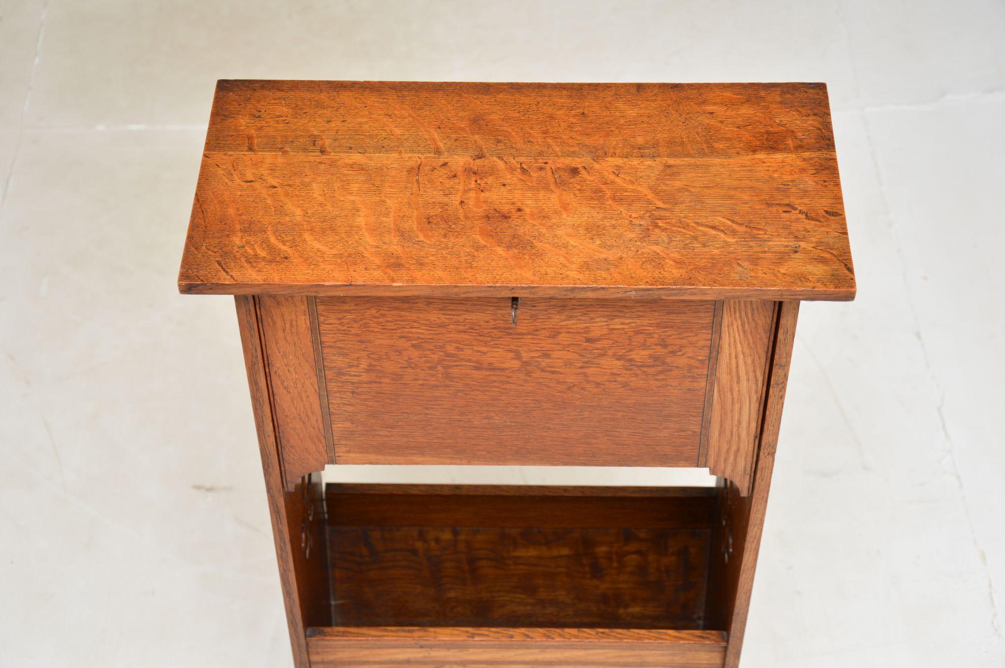 Antico scrittoio Arts & Crafts Oak in vendita 1