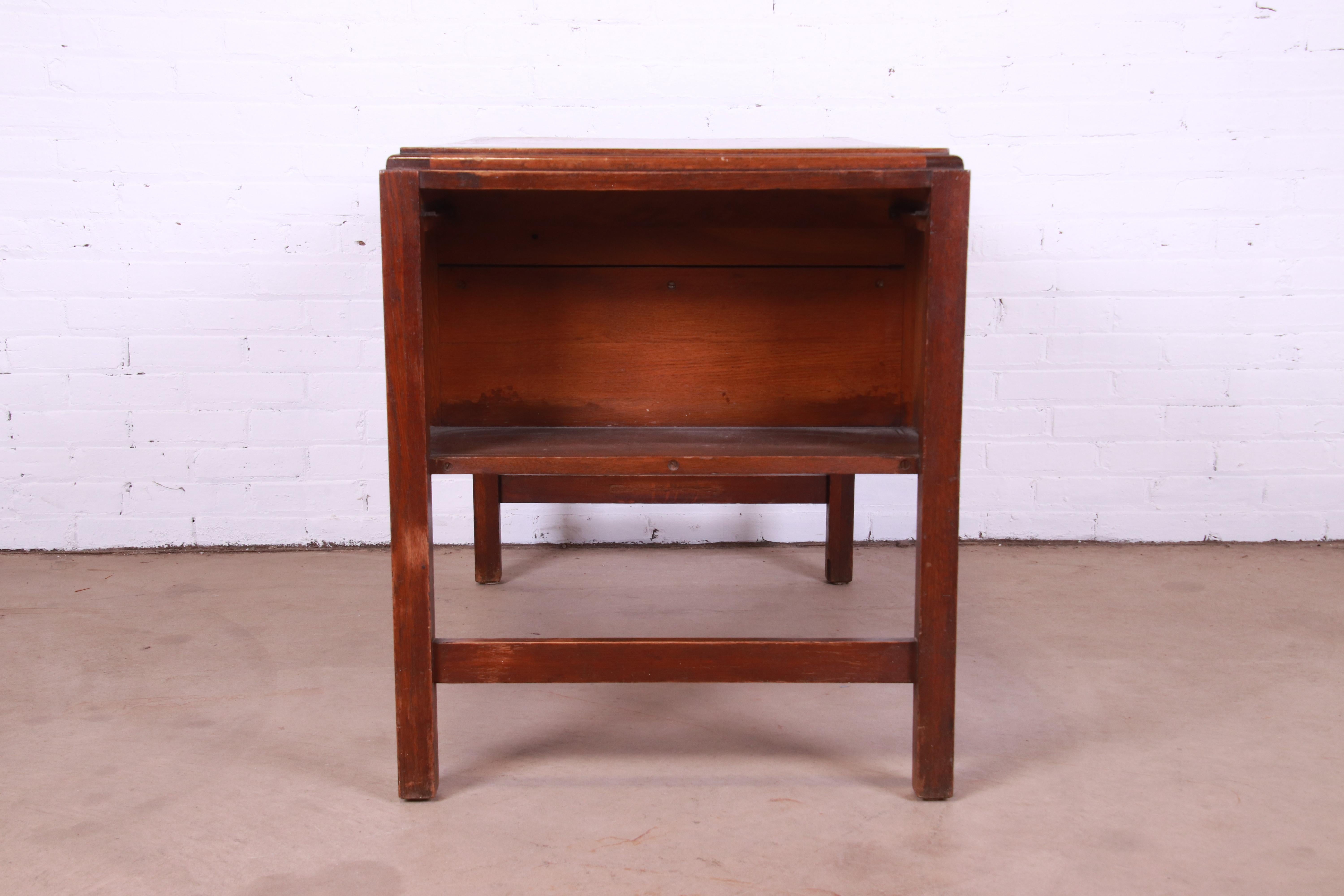 Antique Arts & Crafts Oak Writing Desk From Frank Lloyd Wright's DeRhodes House For Sale 7