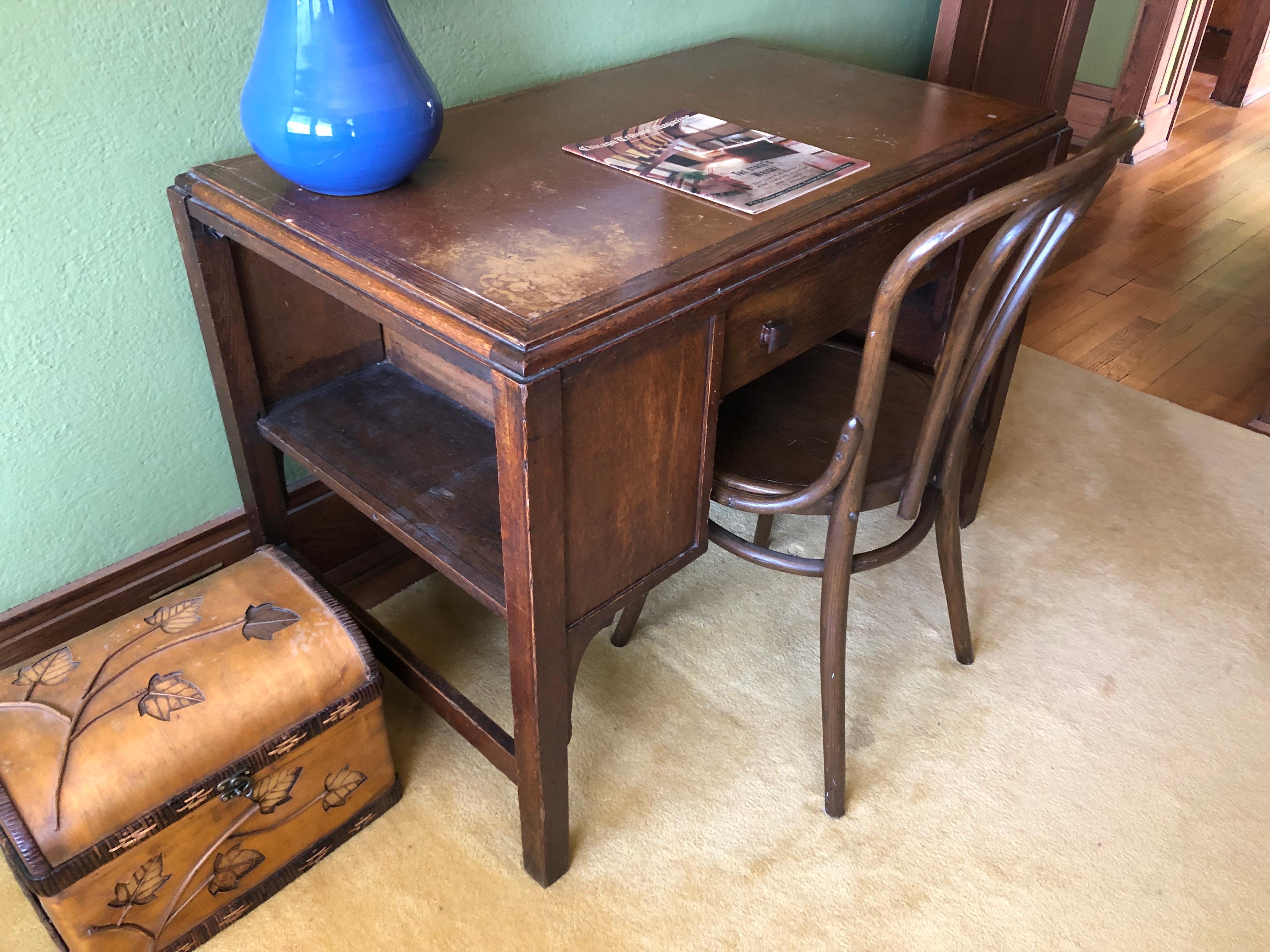 Antique Arts & Crafts Oak Writing Desk From Frank Lloyd Wright's DeRhodes House For Sale 10