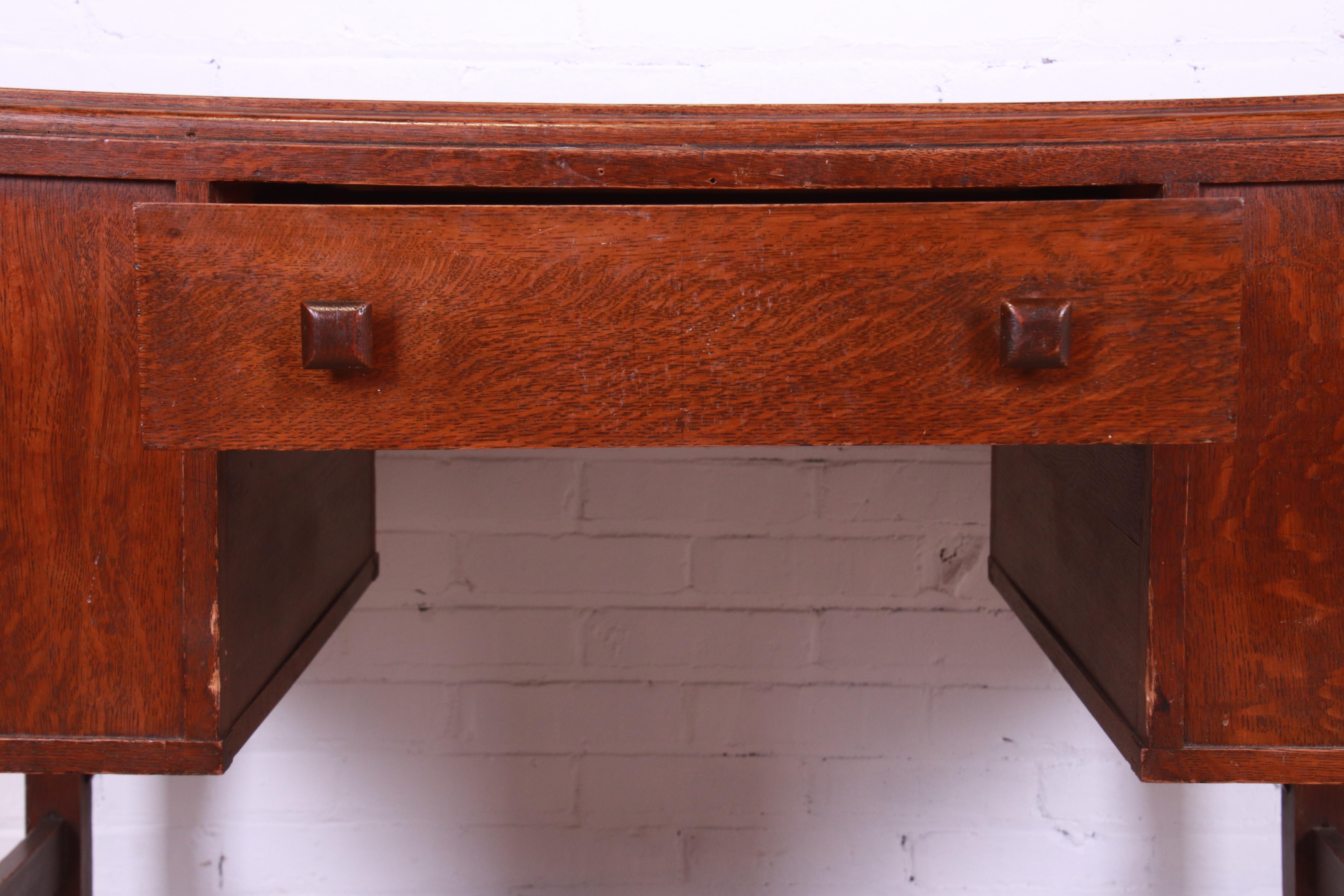 Antique Arts & Crafts Oak Writing Desk From Frank Lloyd Wright's DeRhodes House For Sale 2
