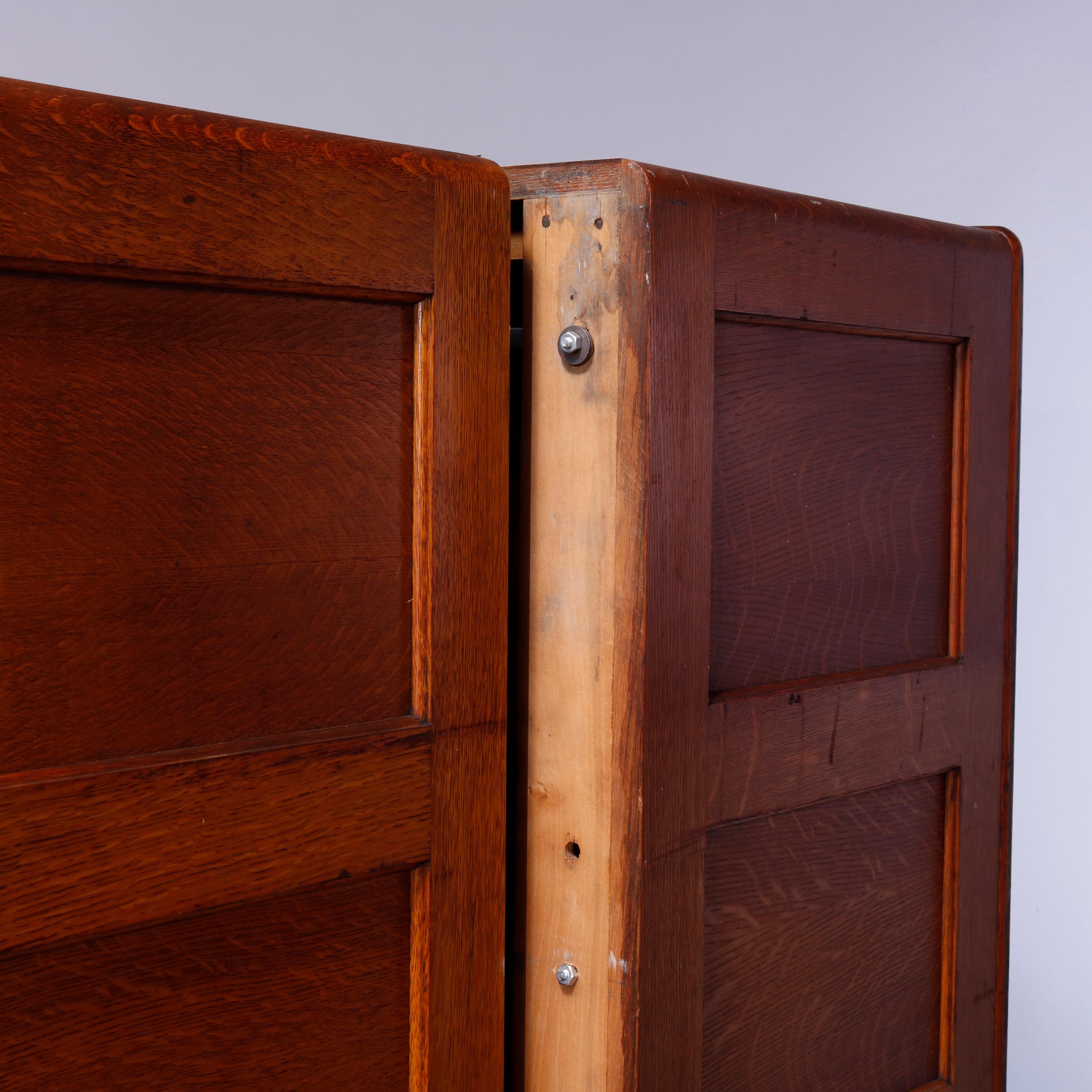 Antique Arts & Crafts Pair of Yale Oak Four Drawer File Cabinets, Circa 1910 2