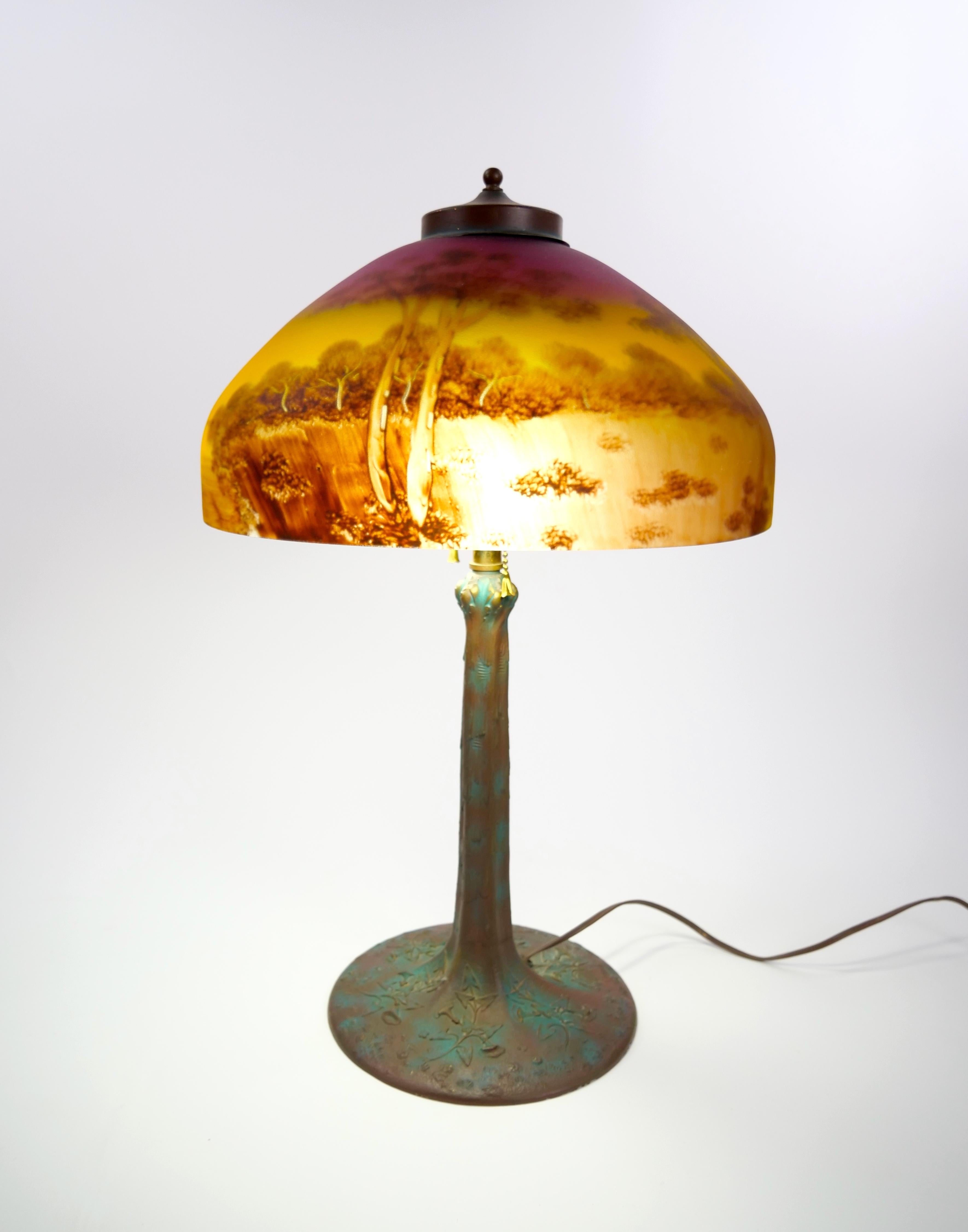 Table ancienne peinte à l'envers de Phoenix Arts & Crafts  / Scène de paysage, c1920 en vente 2