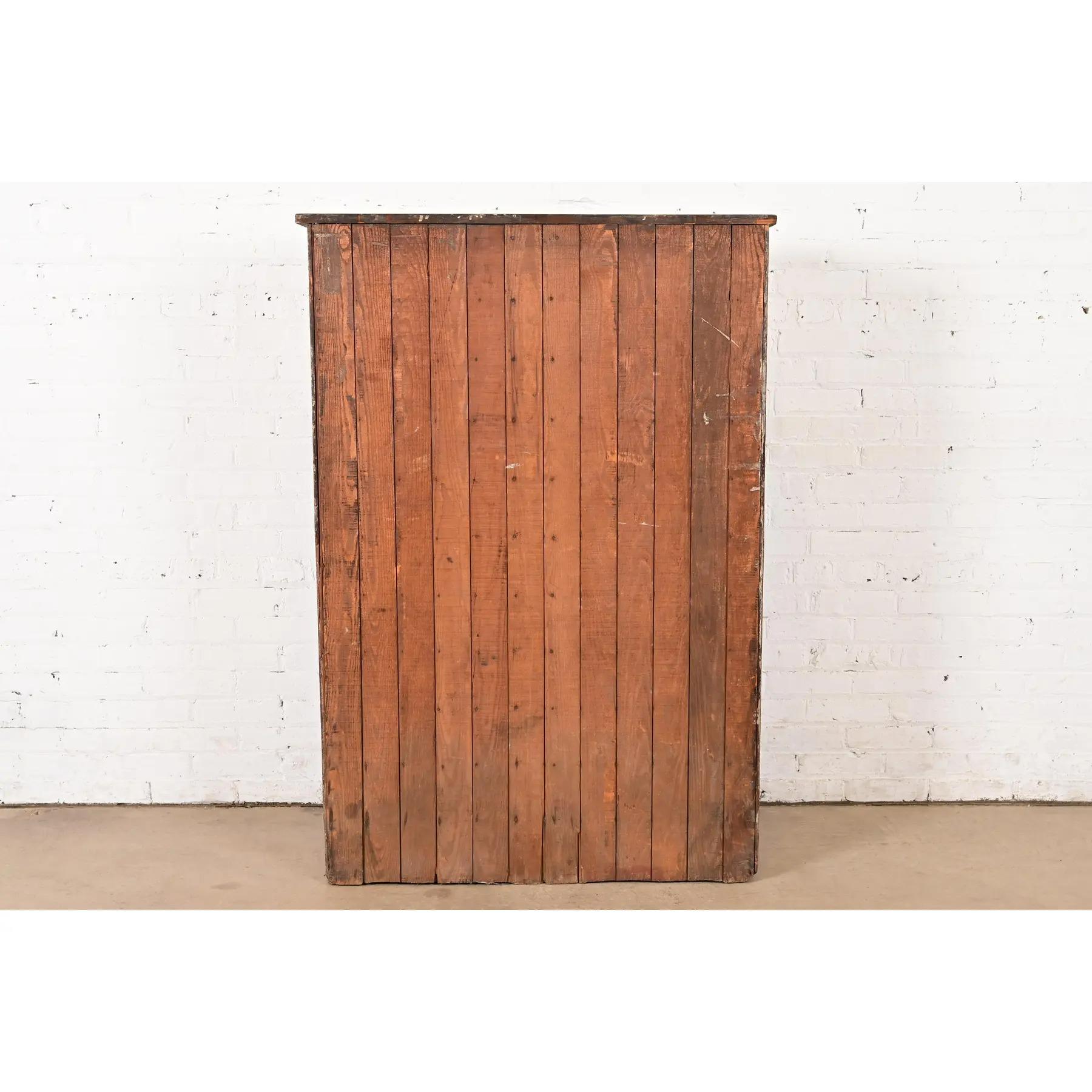 Antique Arts & Crafts Pine 20-Drawer Filing Cabinet or Apothecary Cabinet For Sale 8