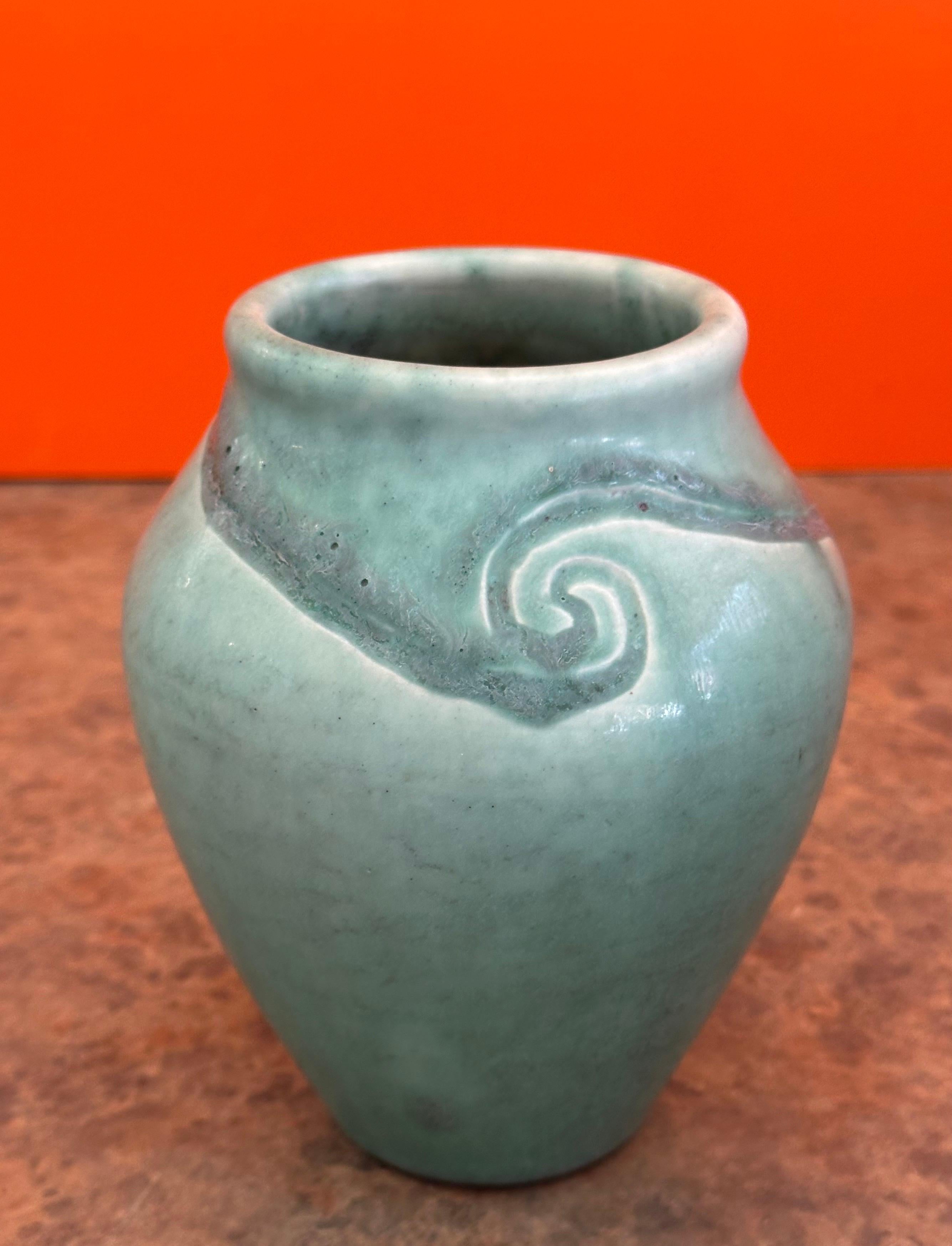 20th Century Antique Arts & Crafts Pottery Vase by Rookwood Pottery Company For Sale