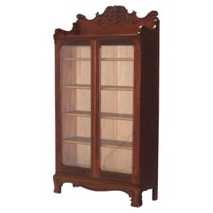 Antigua librería de doble puerta de roble prensado y tallado Arts & Crafts C1920