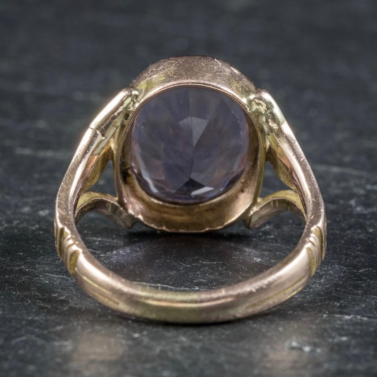 Antique Arts & Crafts Purple Spinel 15 Carat Gold circa 1900 Ring In Excellent Condition For Sale In Lancaster , GB