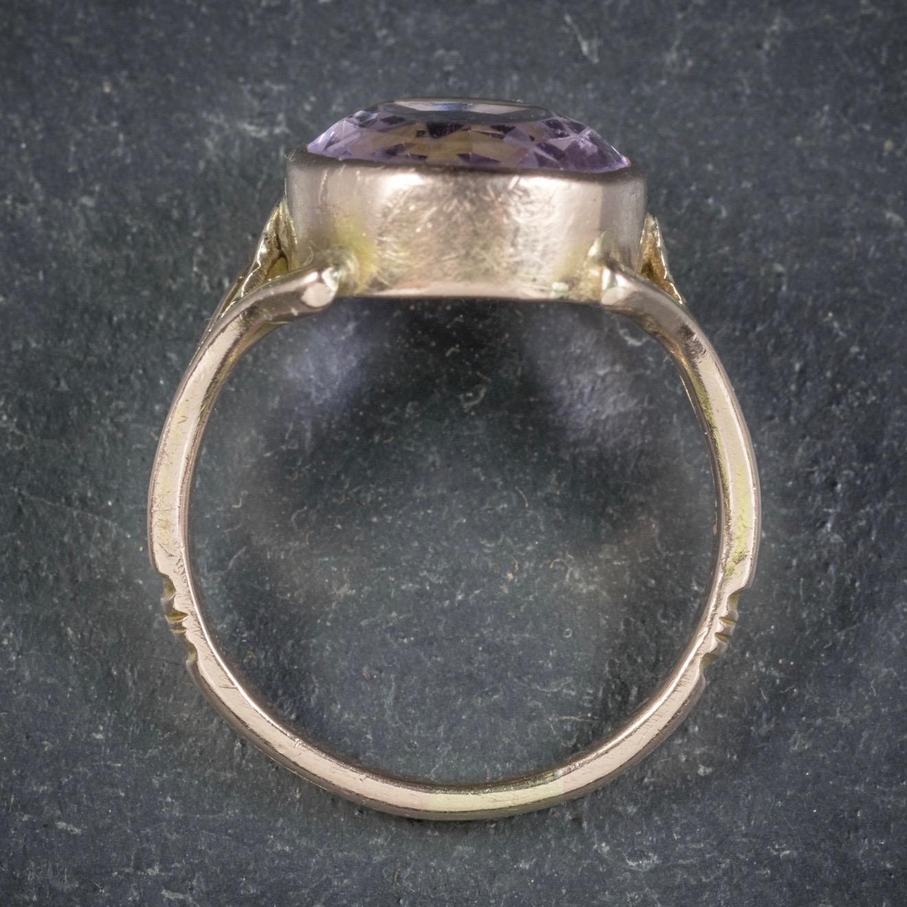 Antique Arts & Crafts Purple Spinel 15 Carat Gold circa 1900 Ring For Sale 1
