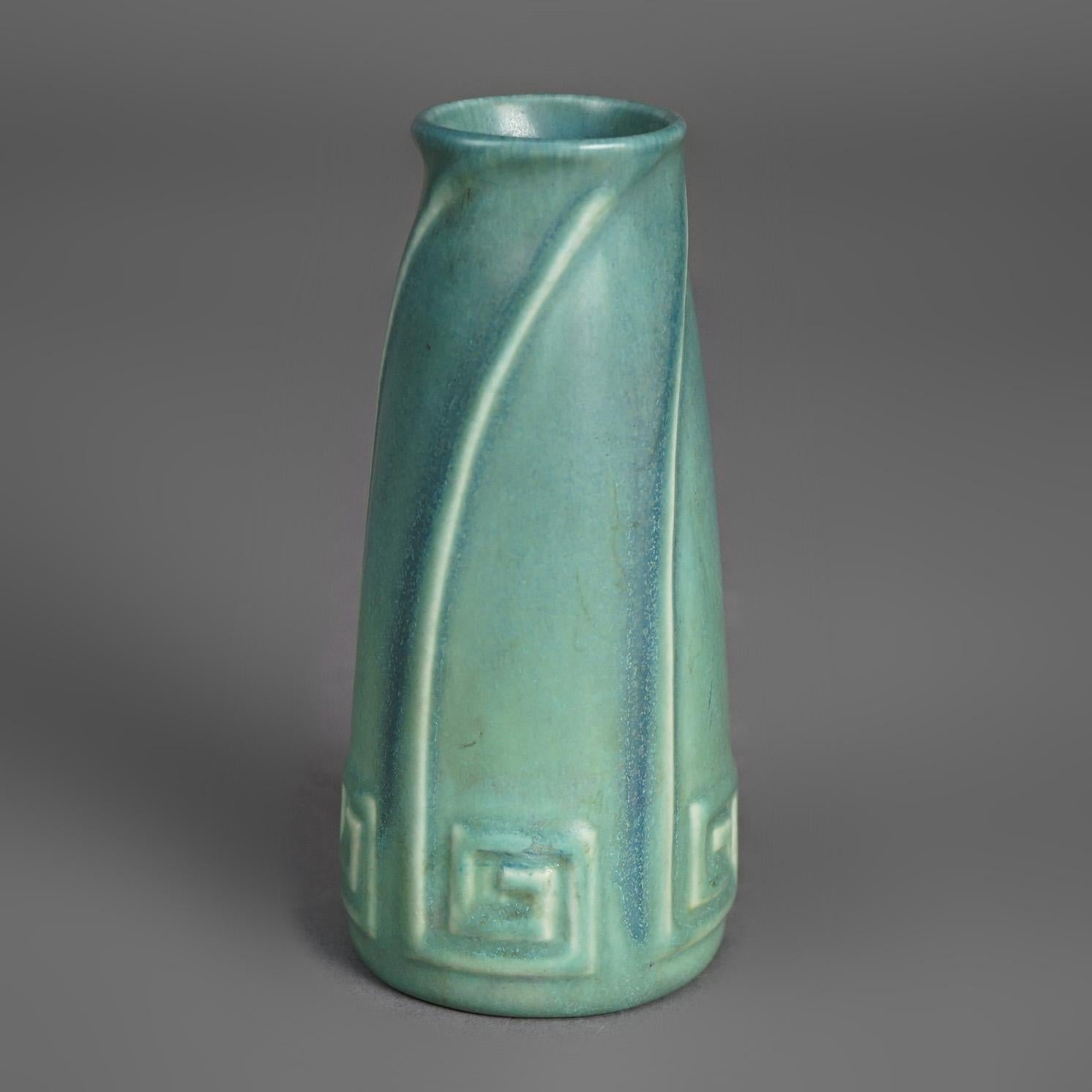 Américain Ancien vase de poterie d'art Arts & Crafts Rookwood émaillé mat C1923 en vente