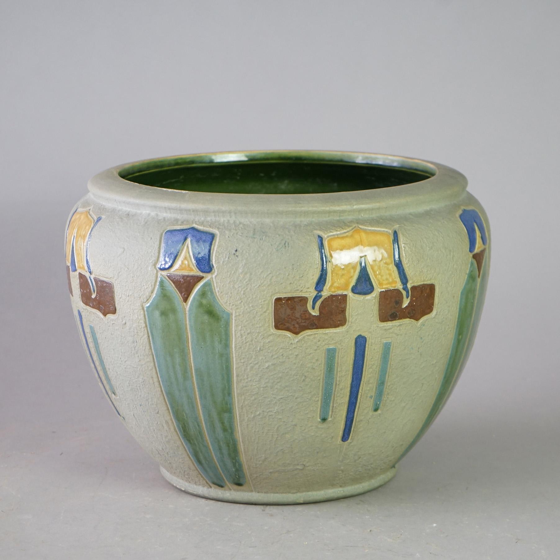 Antike Arts and Crafts Roseville Mostique Art Pottery Jardiniere Circa 1920 (20. Jahrhundert) im Angebot
