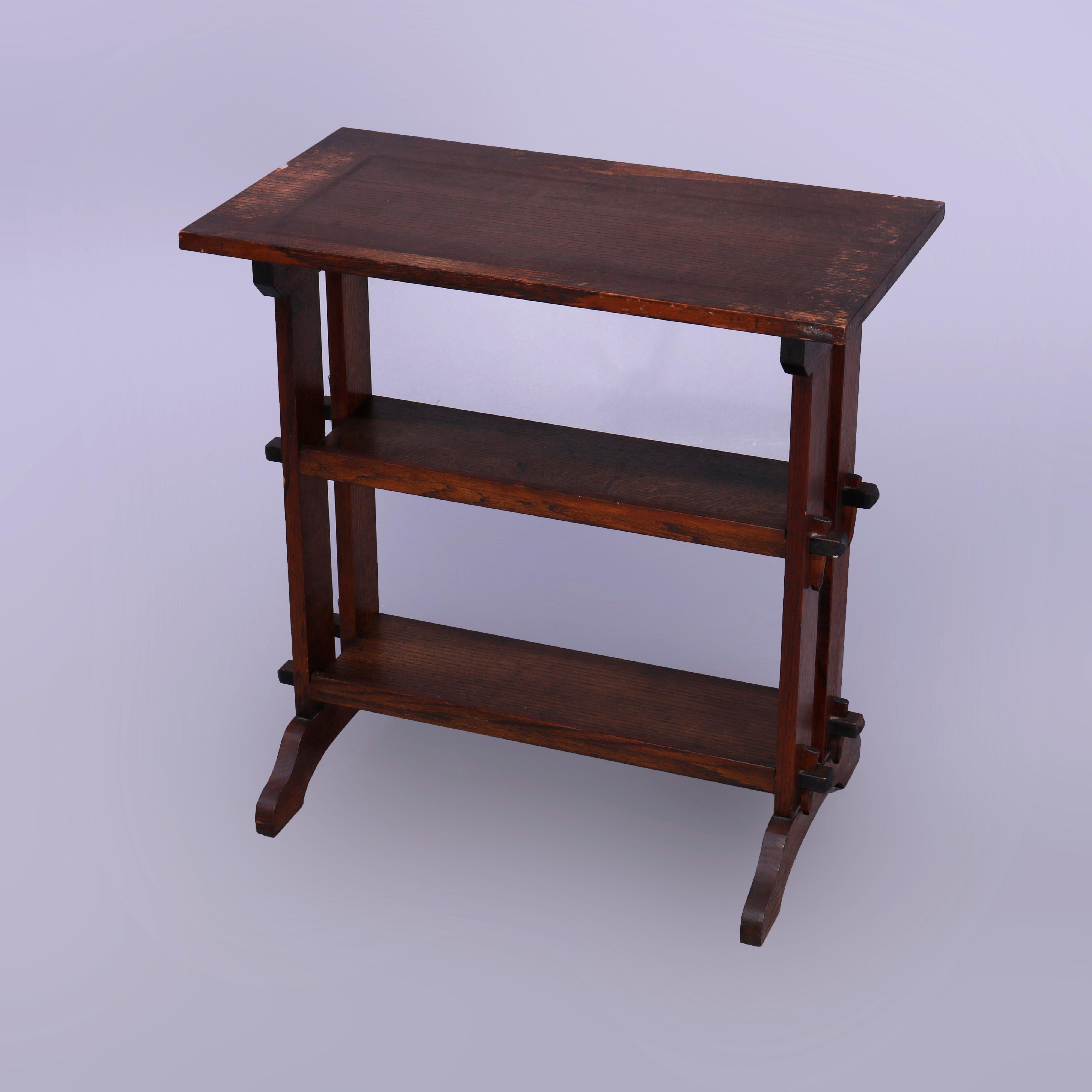 Antique Arts & Crafts Roycroft Mission Oak Journey Book Stand, c1910 In Good Condition In Big Flats, NY