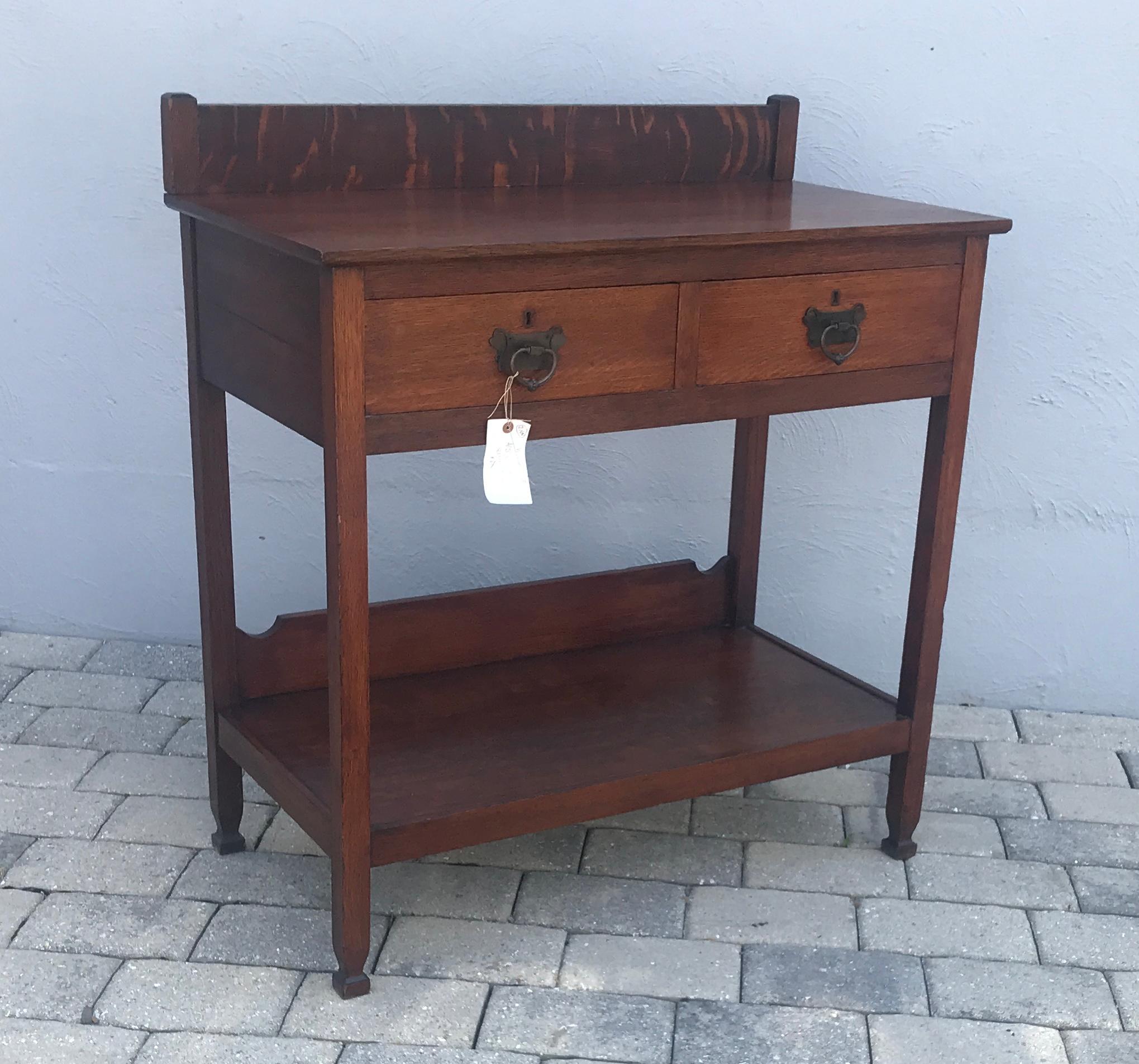 ANTIQUE circa Early 1900s   Table de service Arts & Crafts de 
