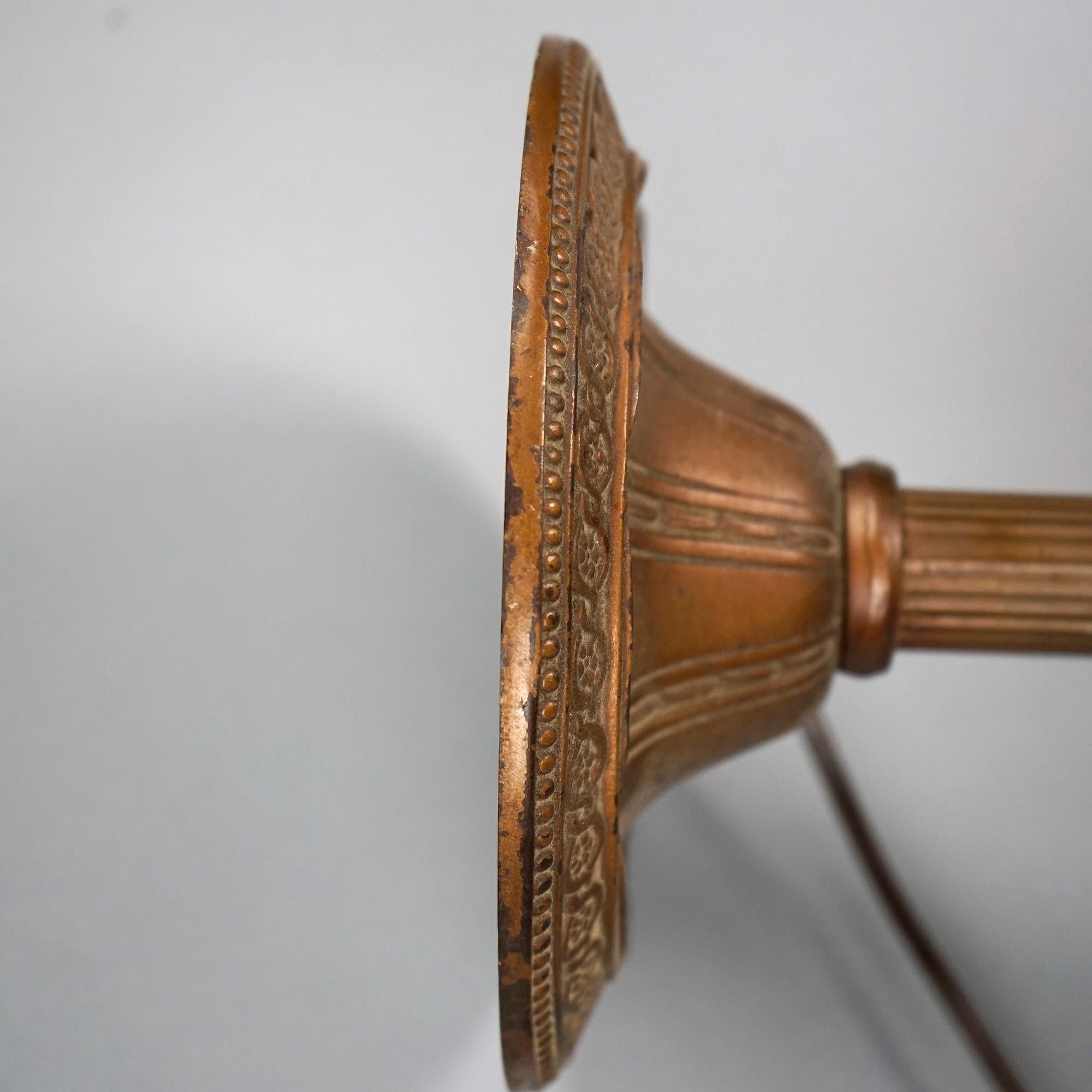 Antique Arts & Crafts Slag Glass Table Lamp, Circa 1920 3