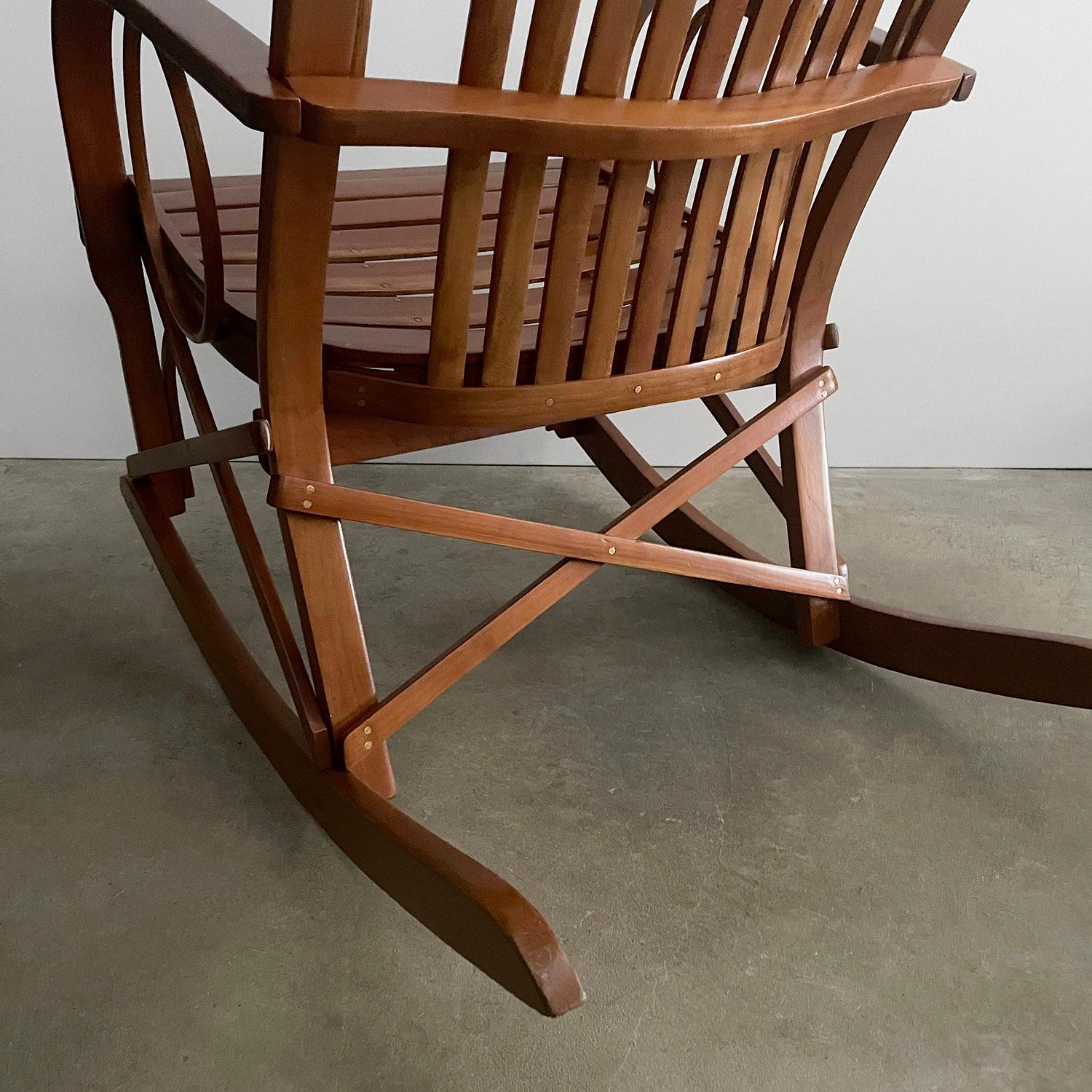 Antique Arts & Crafts Slatted Bentwood Rocking Chair  For Sale 7