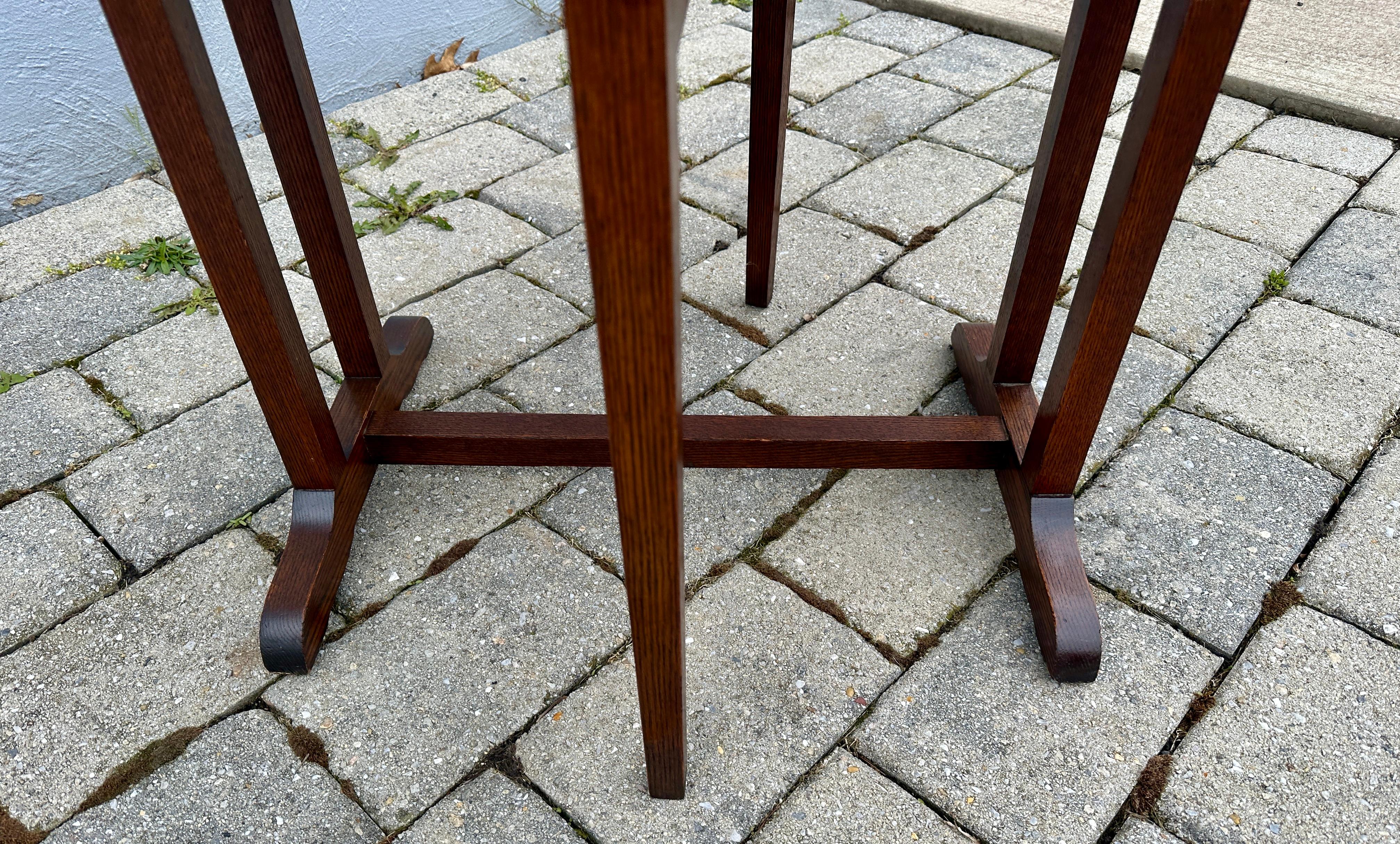 Petite table à abattant Arts & Crafts d'époque Stickley en vente 10