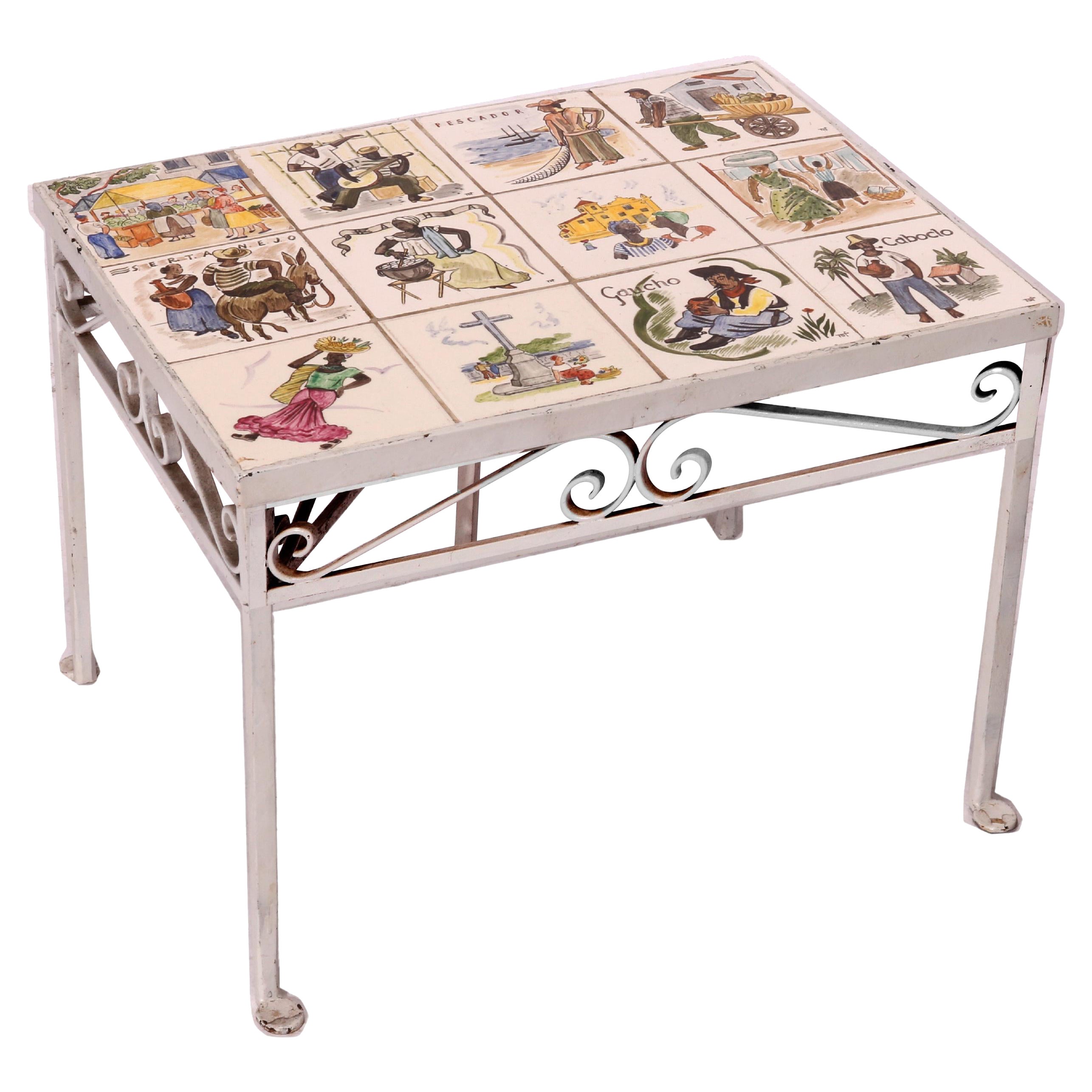 Ancienne table espagnole Arts 
Crafts en fer forgé et dessus en carreaux, scènes de genre, 1930