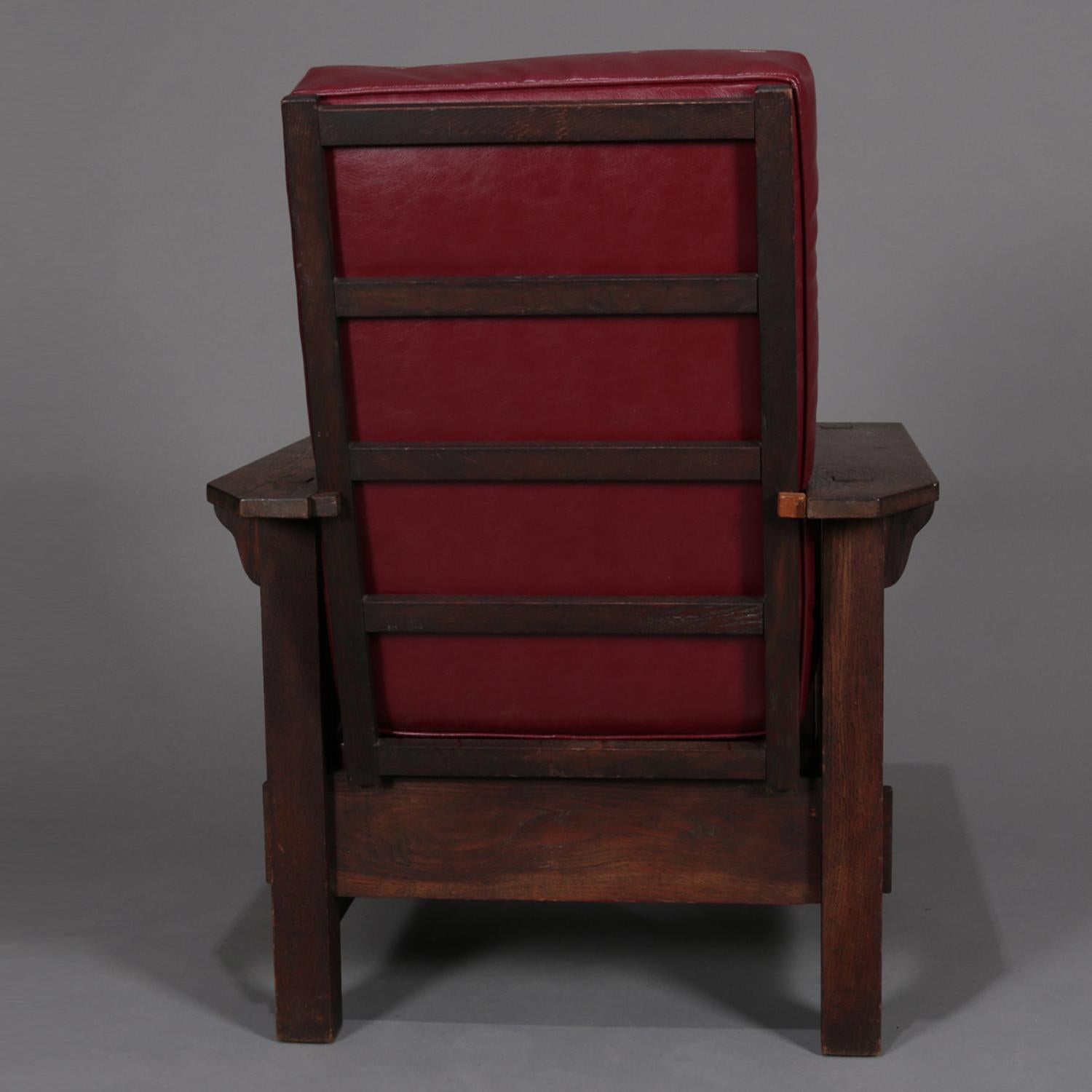 American Antique Arts & Crafts Stickley School Oak Morris Style Chair, circa 1910