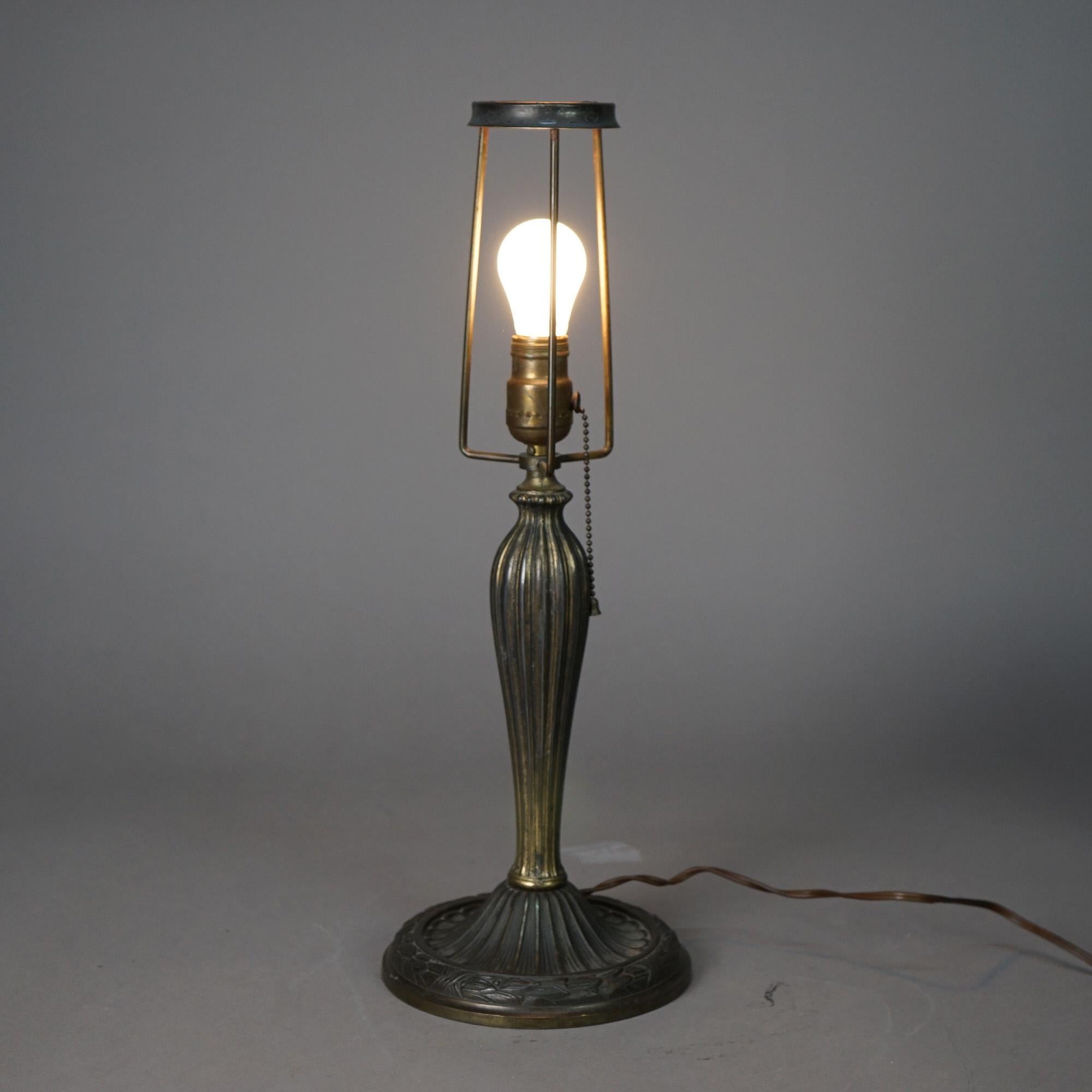 Antique Arts & Crafts Two-Tone Slag Glass Lamp, circa 1910 In Good Condition For Sale In Big Flats, NY