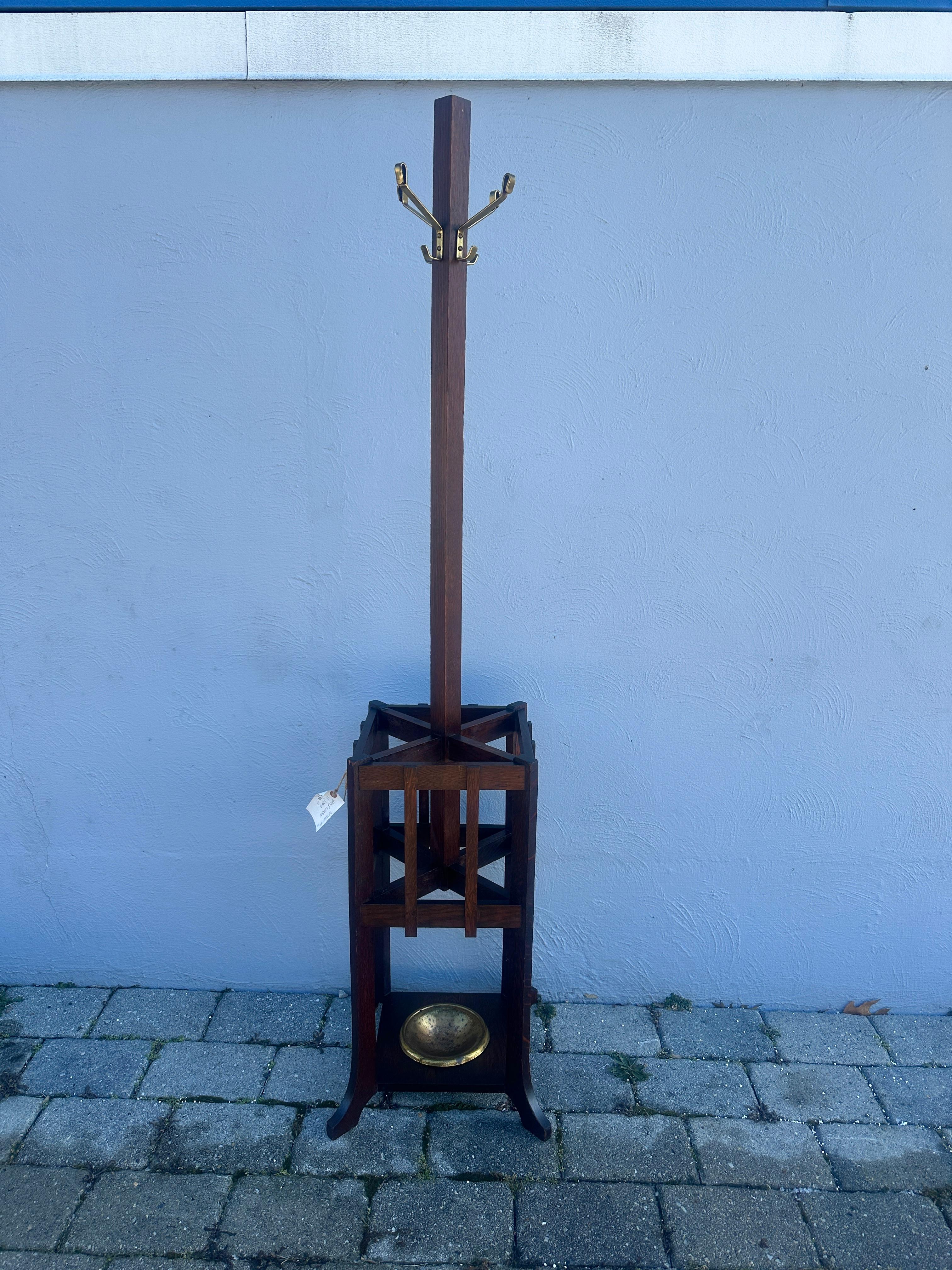 Arts and Crafts Antique Arts & Crafts Umbrella Stand - Stickley Era - W7266            EXTRA OFF For Sale