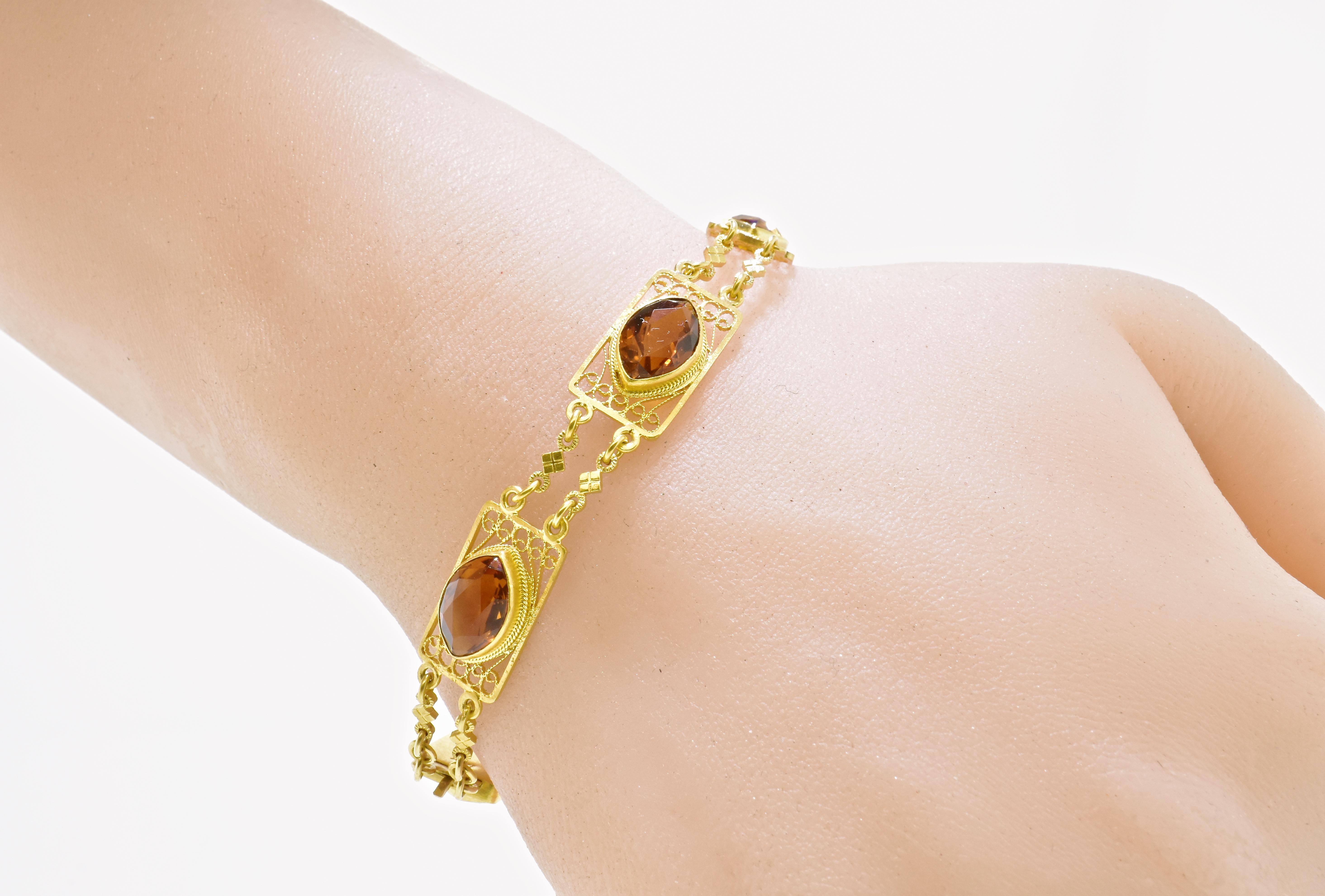 Antique Arts & Crafts Vintage Gold and Citrine Bracelet, circa 1905 2