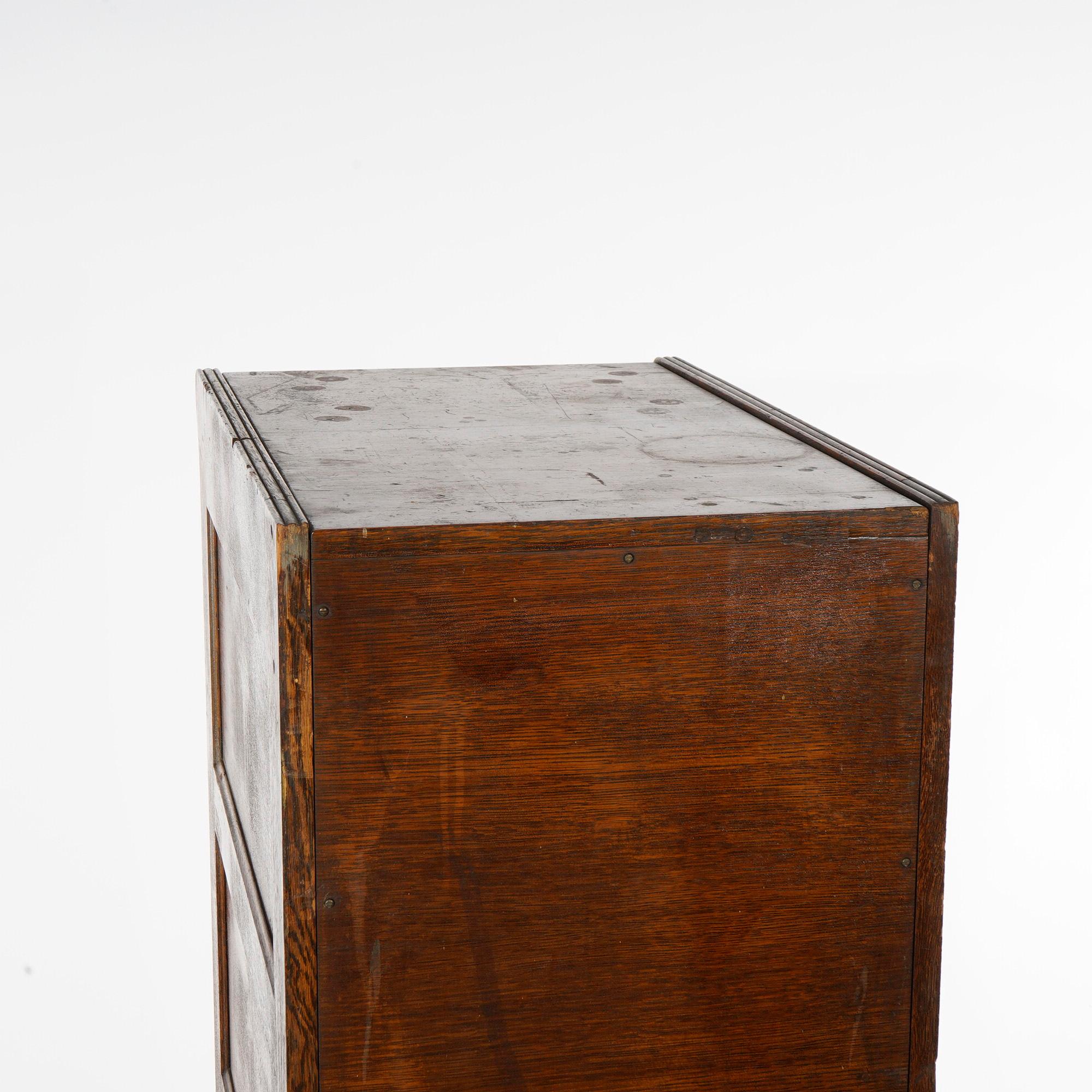 Antique Arts & Crafts Yawman & Erbe Four-Drawer Oak Filing Cabinet C1910 7
