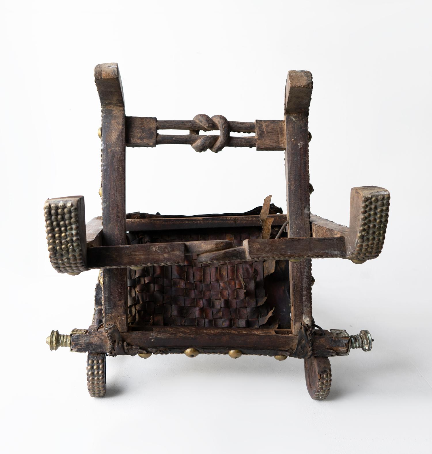 Antique Asante (Ashanti) 'Akonkromfi' Chief's Throne Chair, Ghana, 19th Century For Sale 6