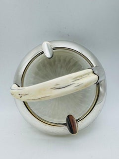 Antico posacenere in vetro argentato e tagliato con denti di cinghiale, 1910