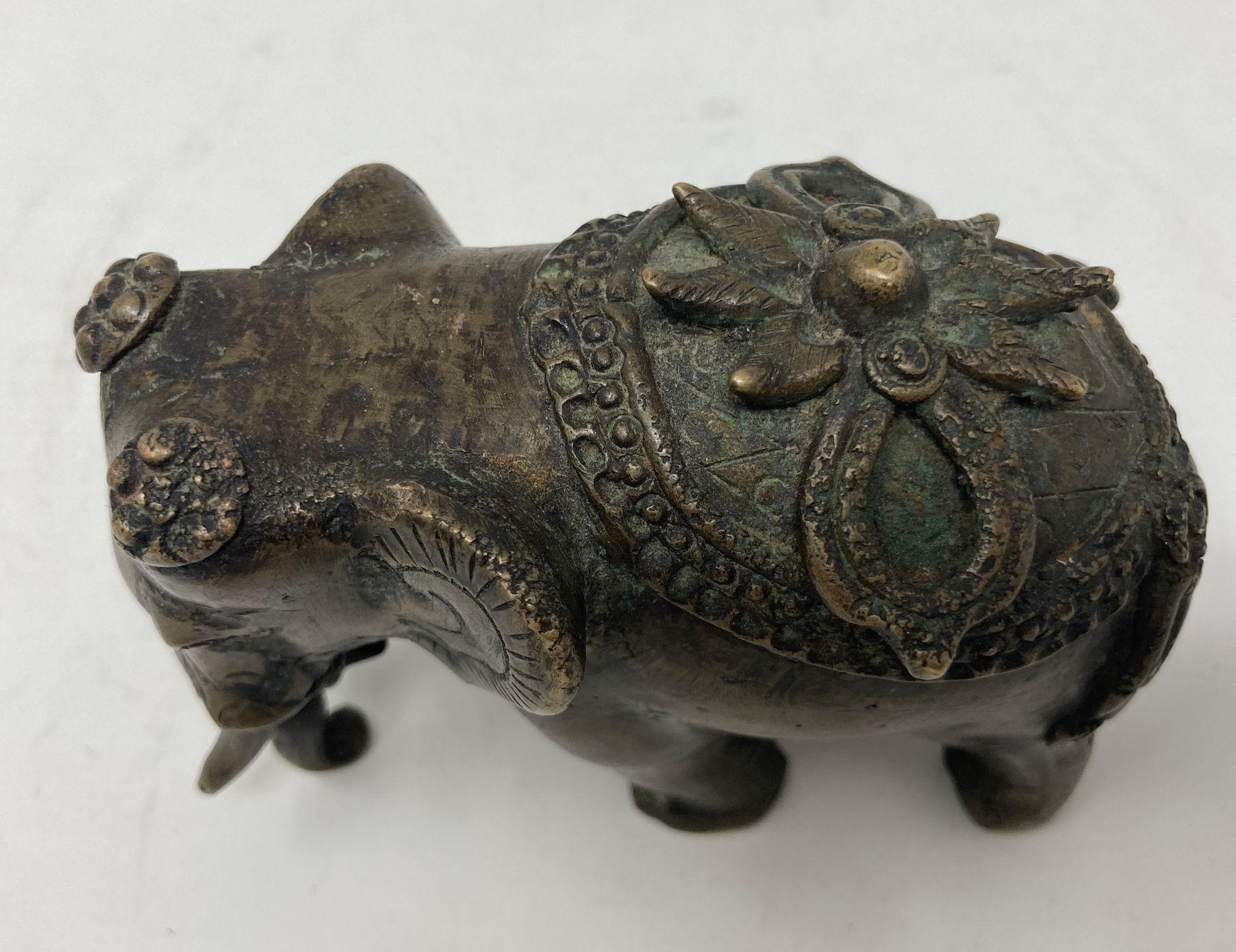 Cinese Antico Elefante Asiatico in Bronzo Scultura Statua XIX sec. in vendita
