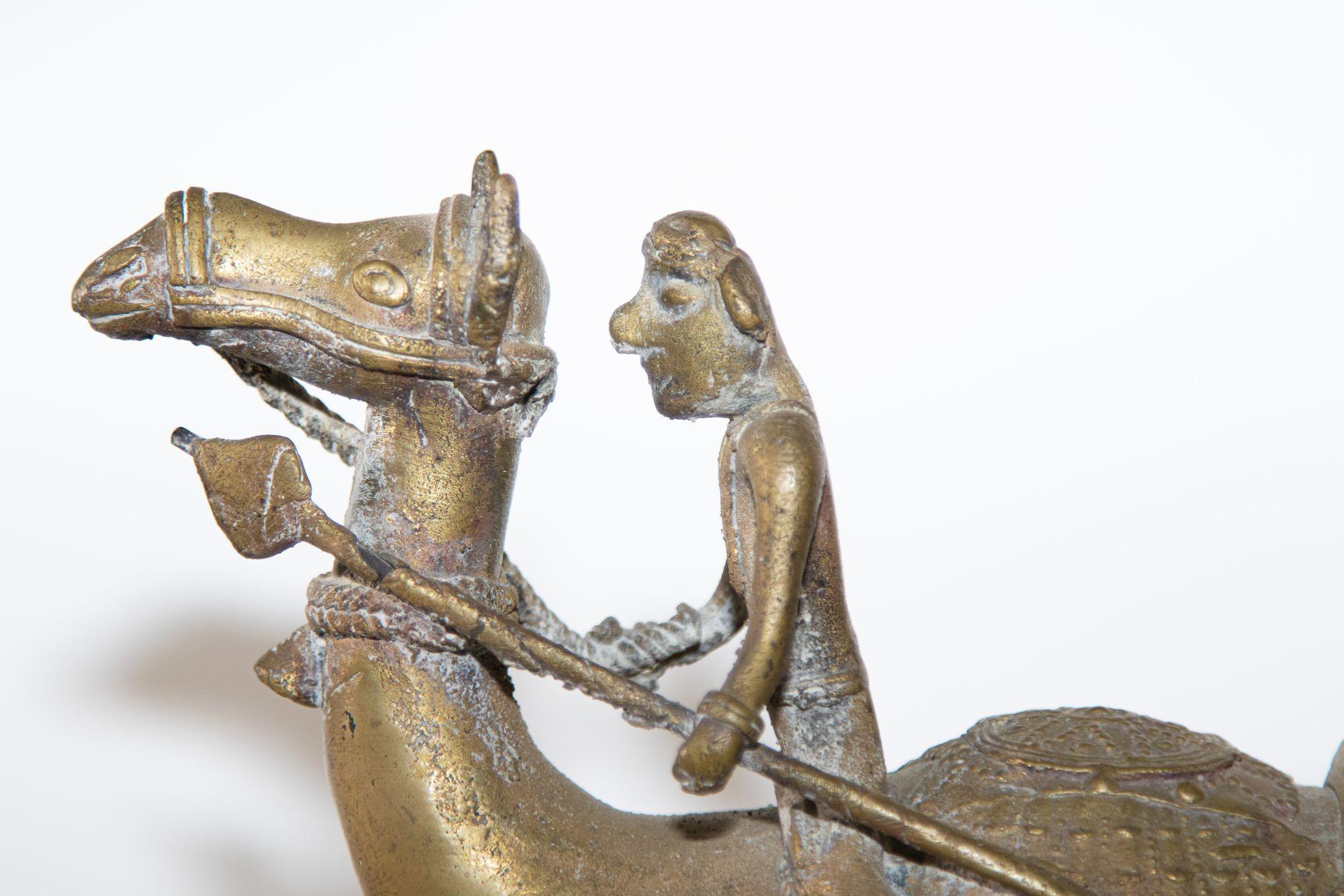Antique jouet asiatique grand chameau en bronze sur roues 19ème siècle en vente 4