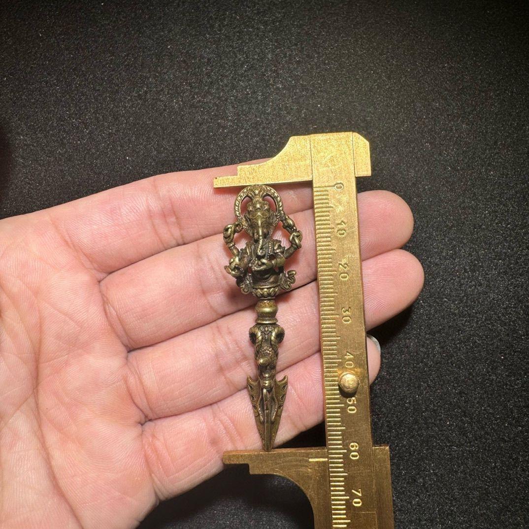 Vintage Asian Bronze Vajra Pestle For Sale 3