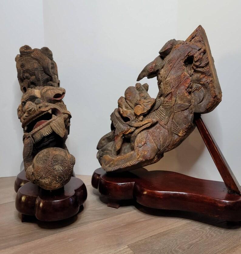 Chinese Antique Asian Carved Foo Dog Lion Architectural Corbels, a Pair For Sale