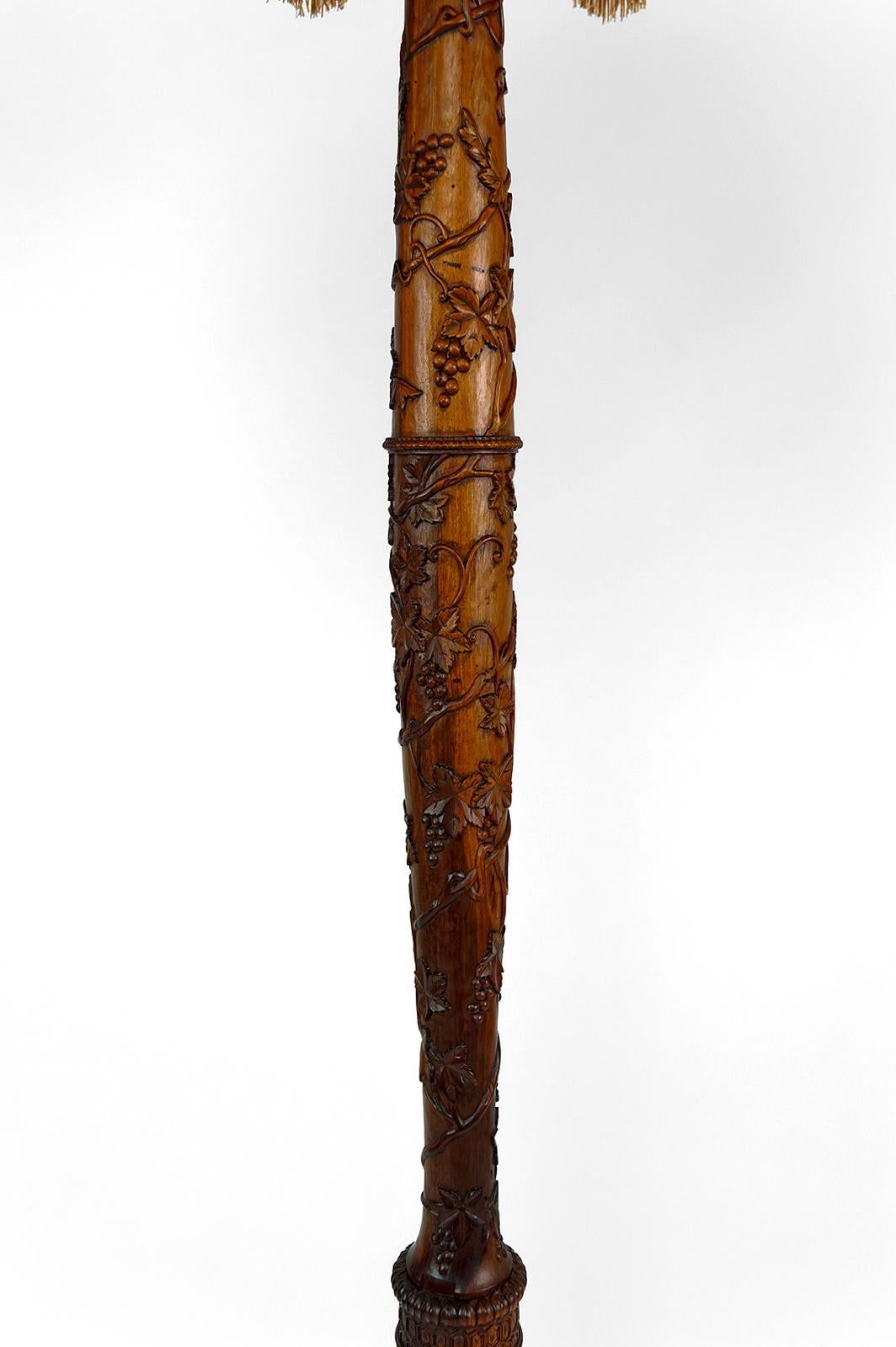Antique Asian carved wooden floor lamp, Indochina or China, circa 1900 1
