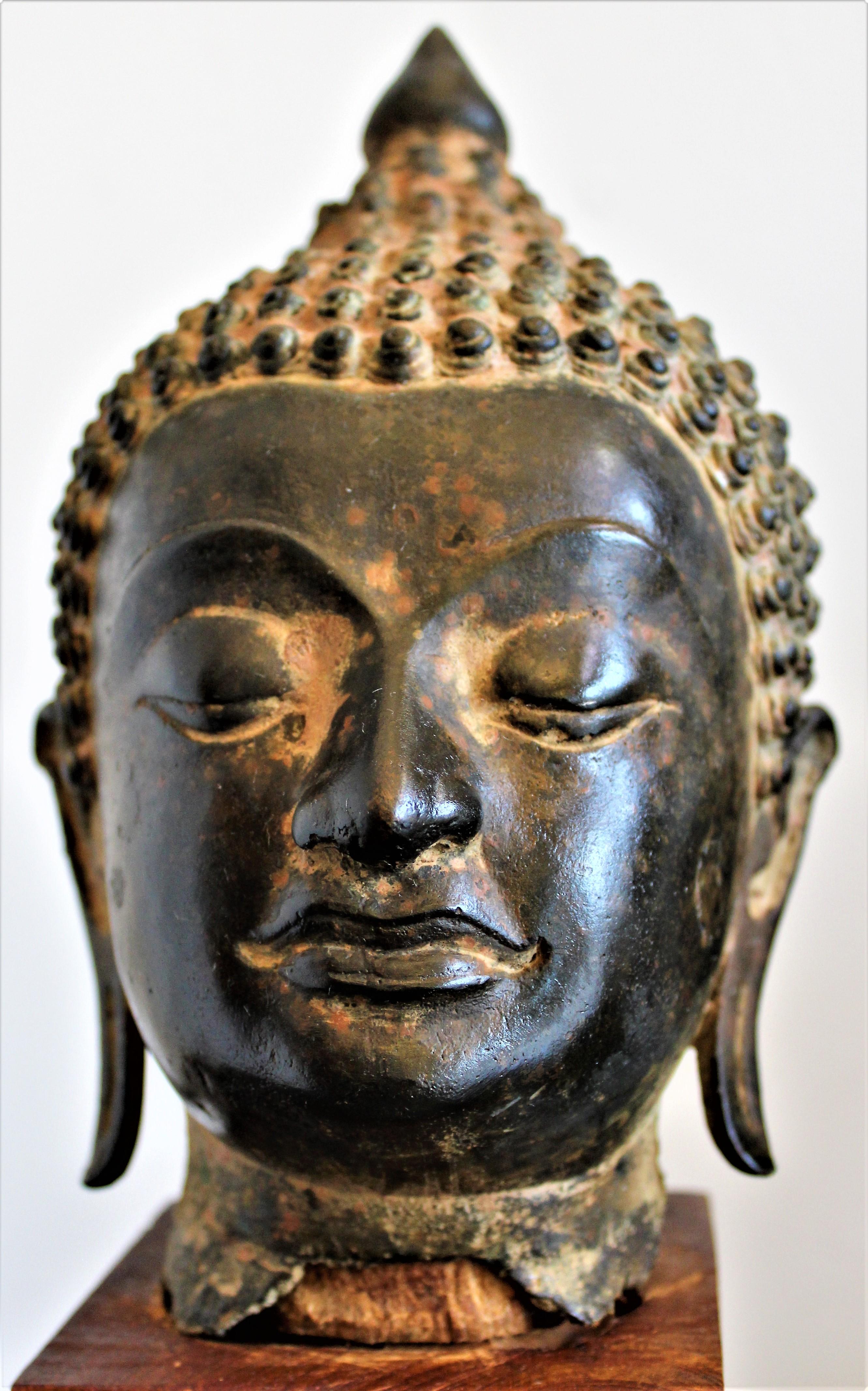 Antique Asian Cast Bronze Buddha Head Fragment Bust Sculpture Thai, 18th Century In Distressed Condition For Sale In Hamilton, Ontario