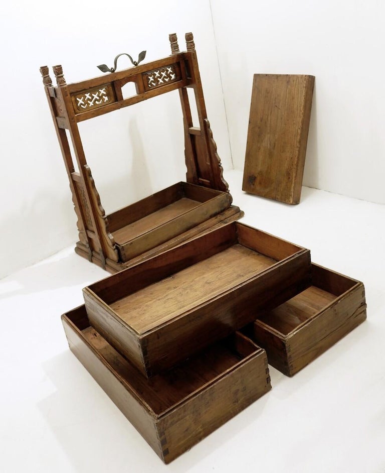 Antique Asian Chinese Dowry Trunk, 1900s For Sale at 1stDibs